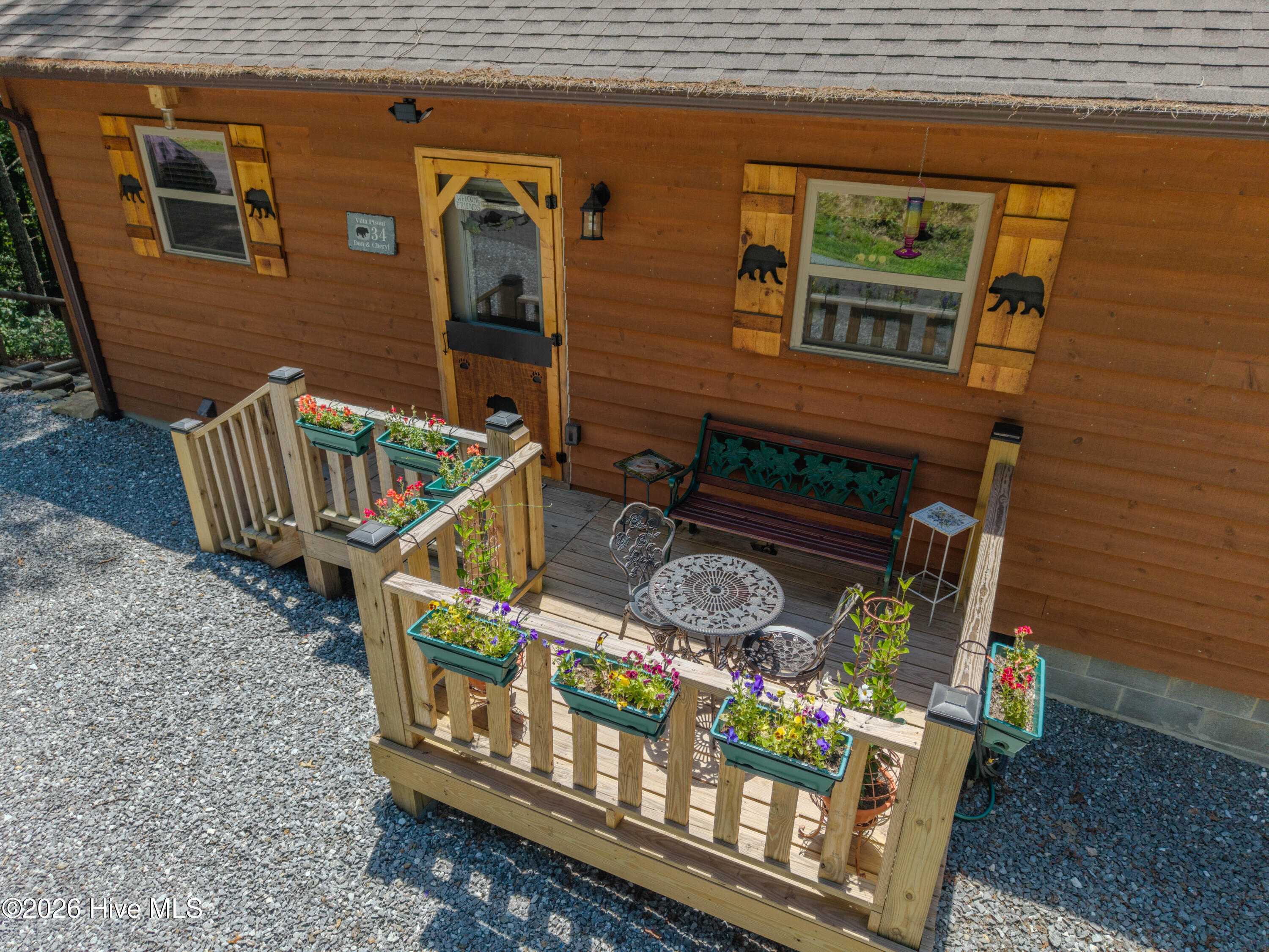 34 Hardwood Trail Property Photo 3