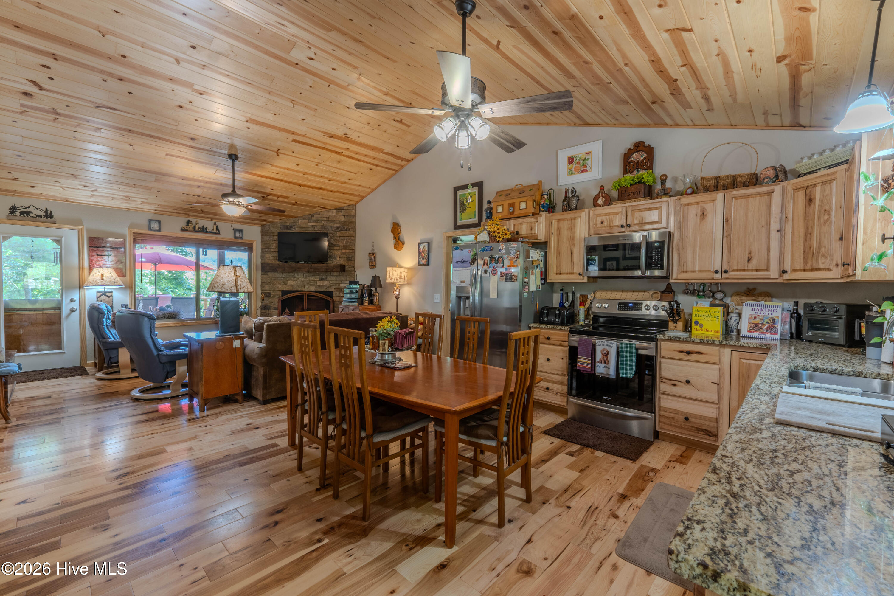 34 Hardwood Trail Property Photo 9