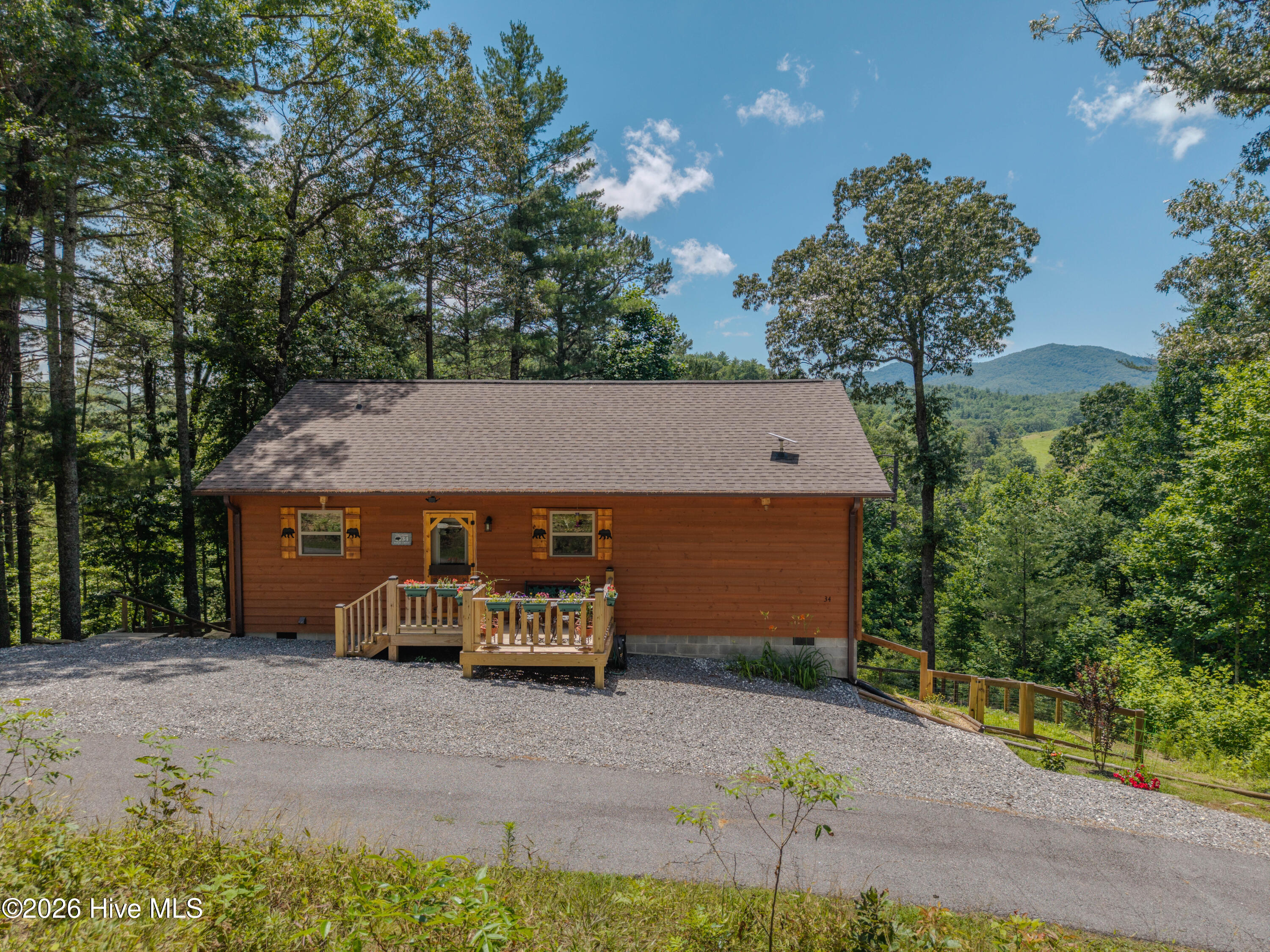 34 Hardwood Trail Property Photo 37