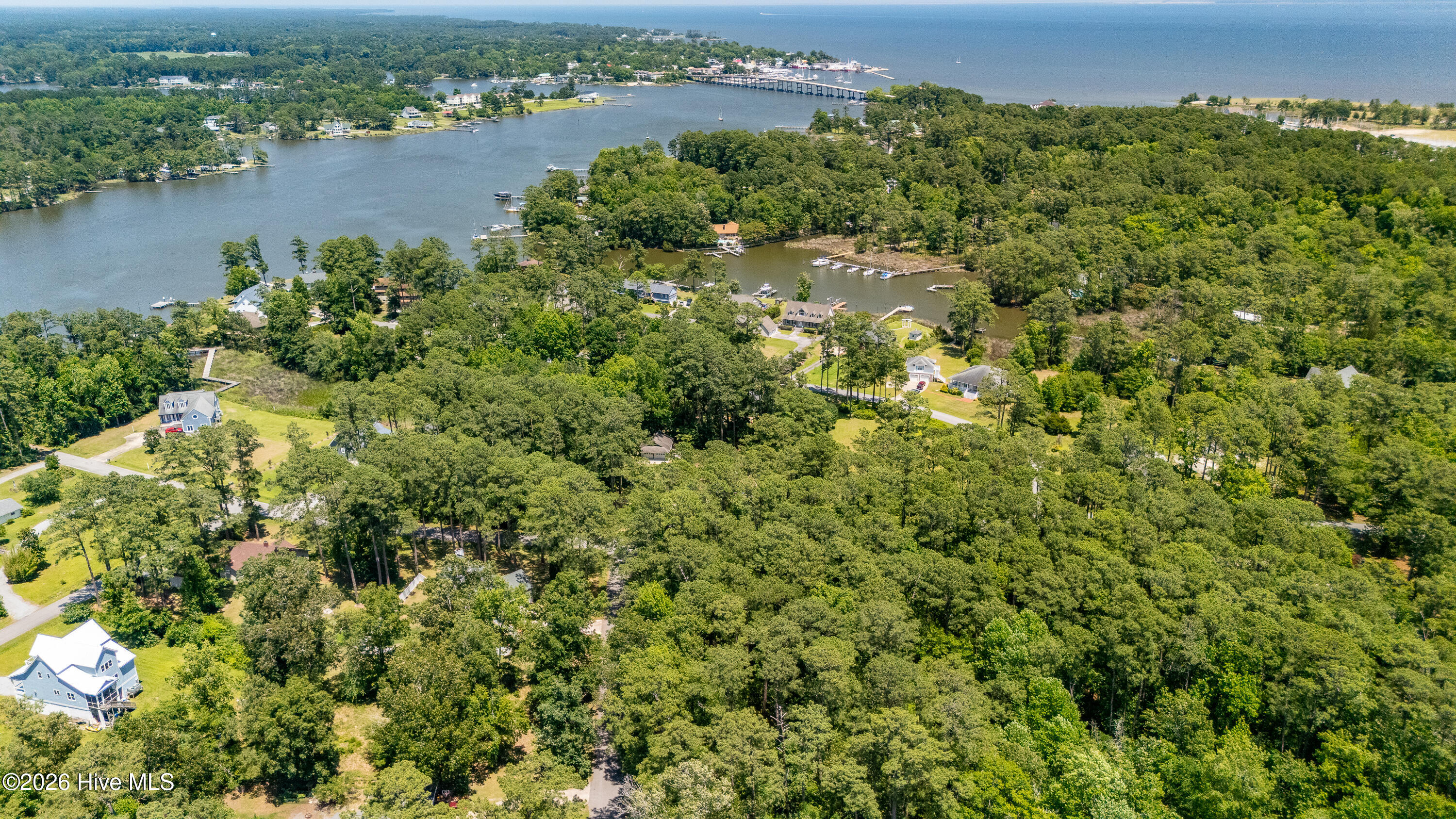 4001& 4003 70 & 71 Schooner Circle Property Photo 8