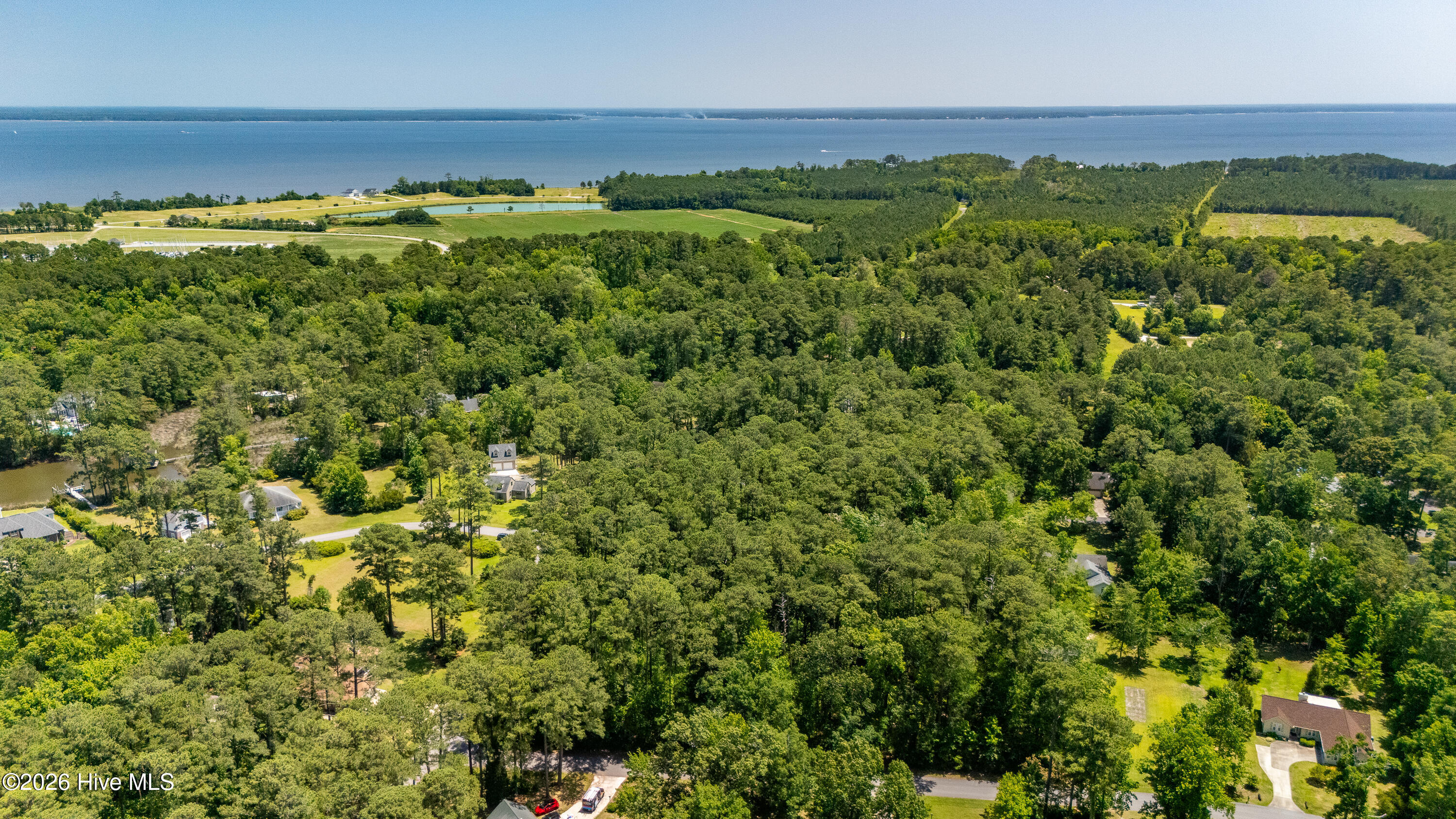 4001& 4003 70 & 71 Schooner Circle Property Photo 11