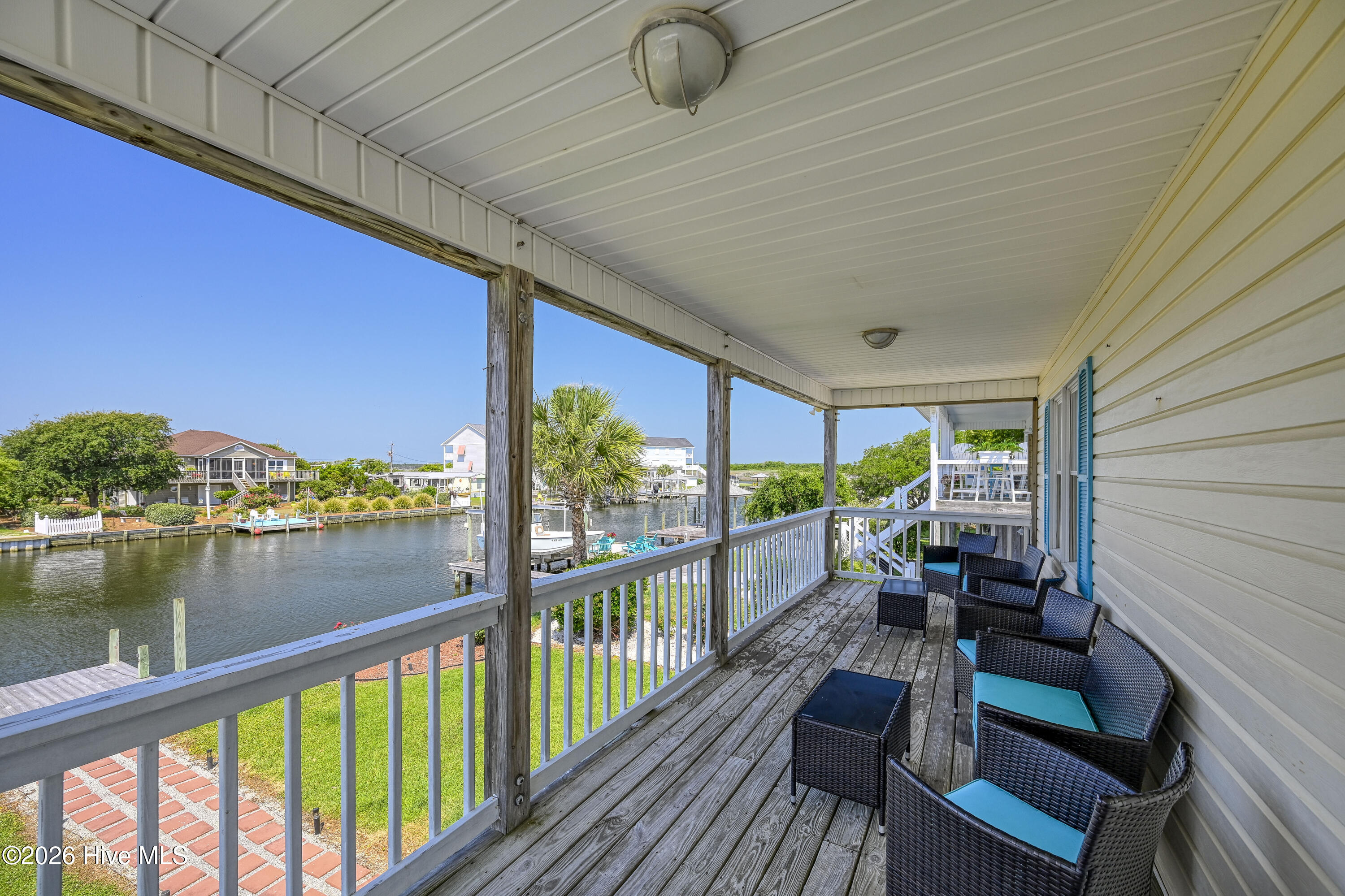 1041 1st Street Property Photo 6