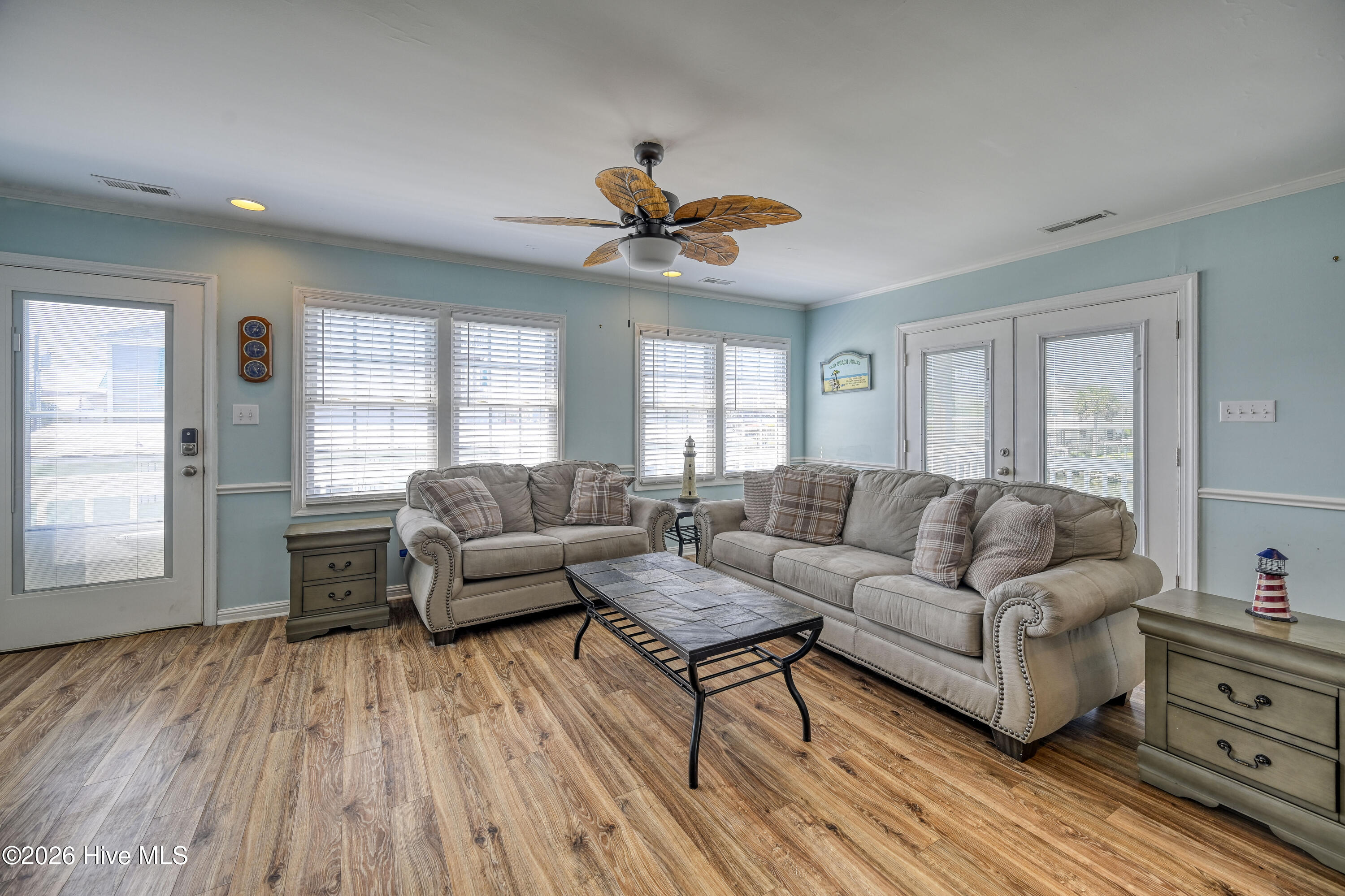 1041 1st Street Property Photo 11