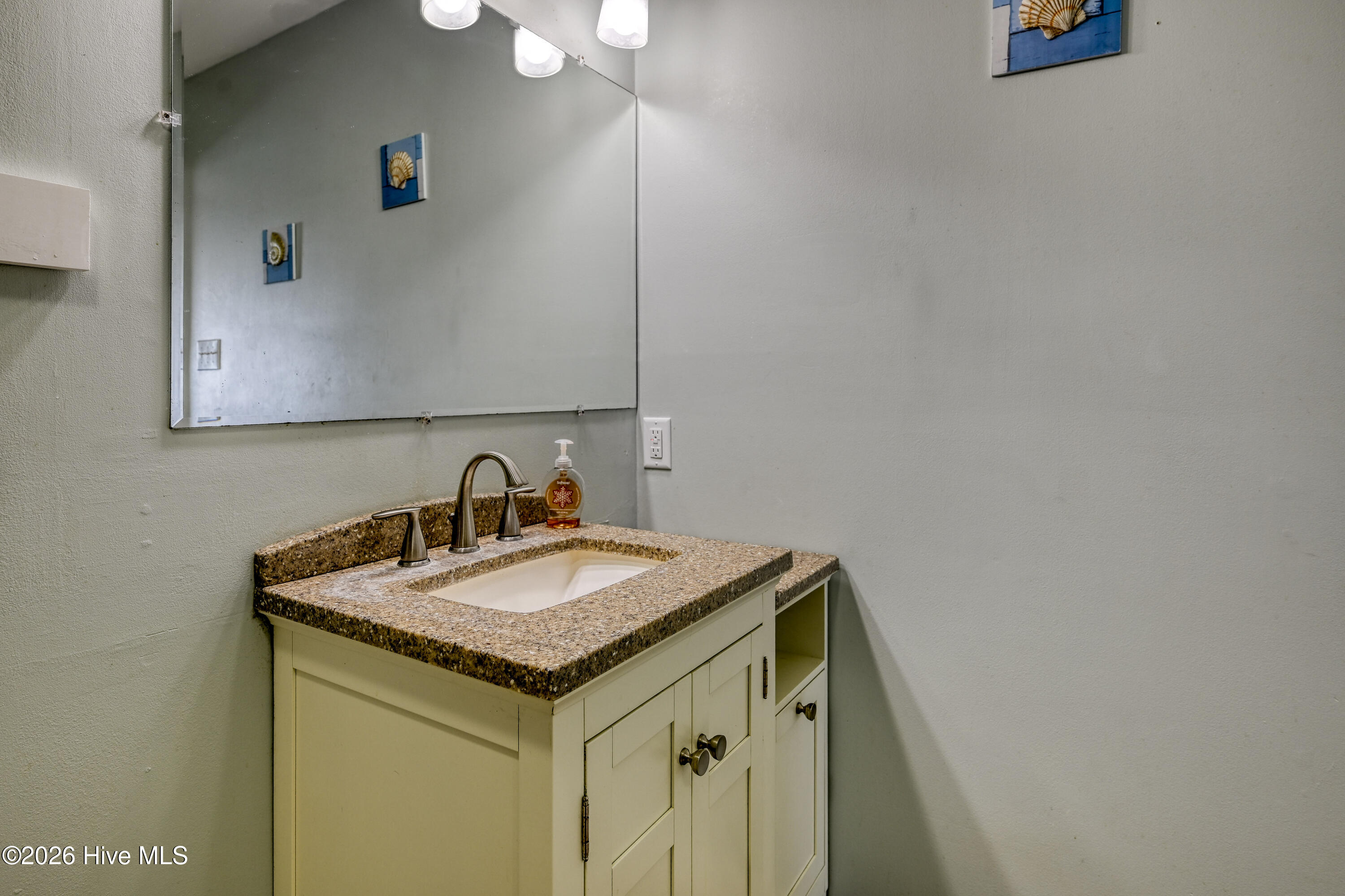 1041 1st Street Property Photo 21