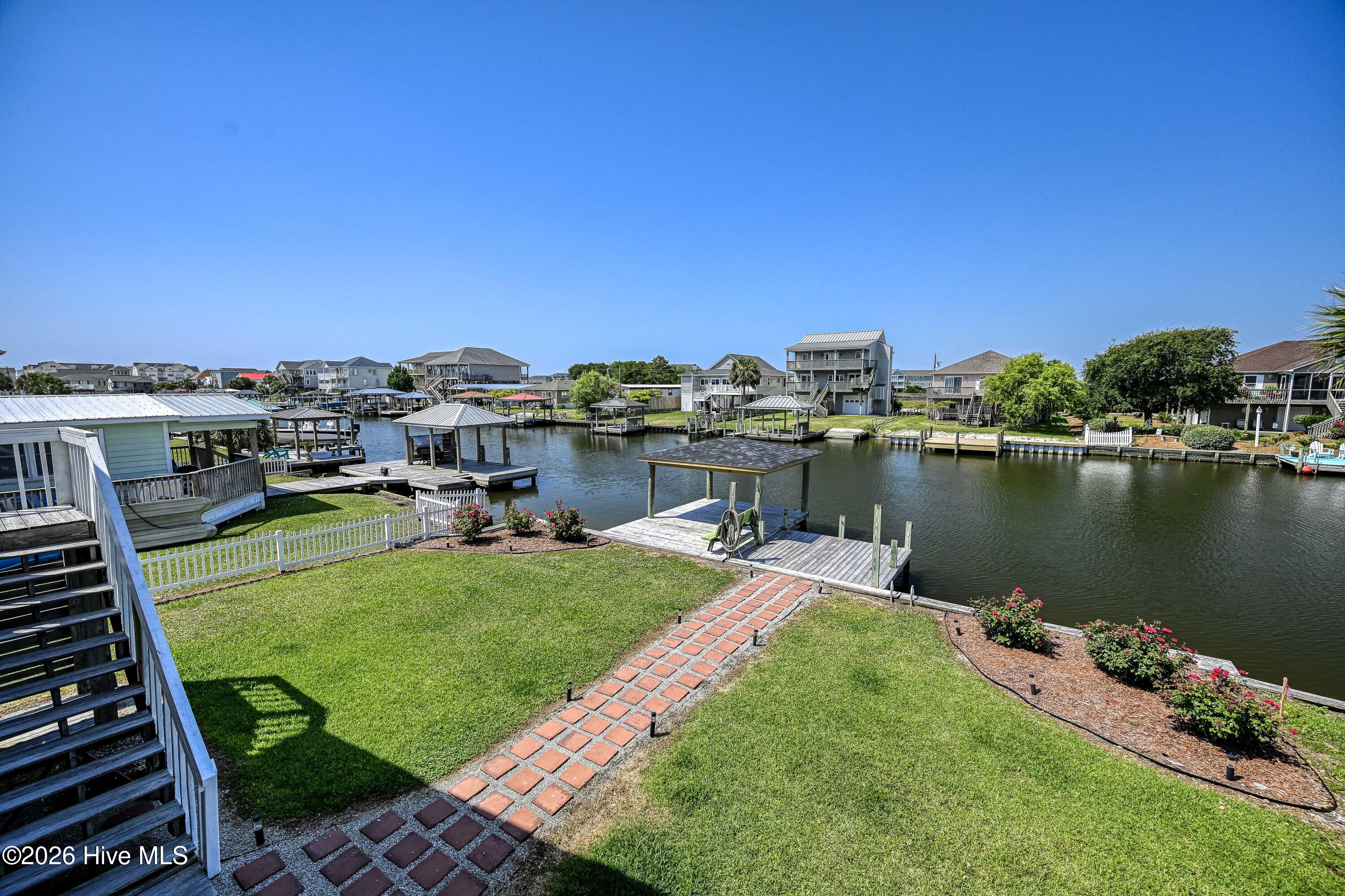 1041 1st Street Property Photo 30