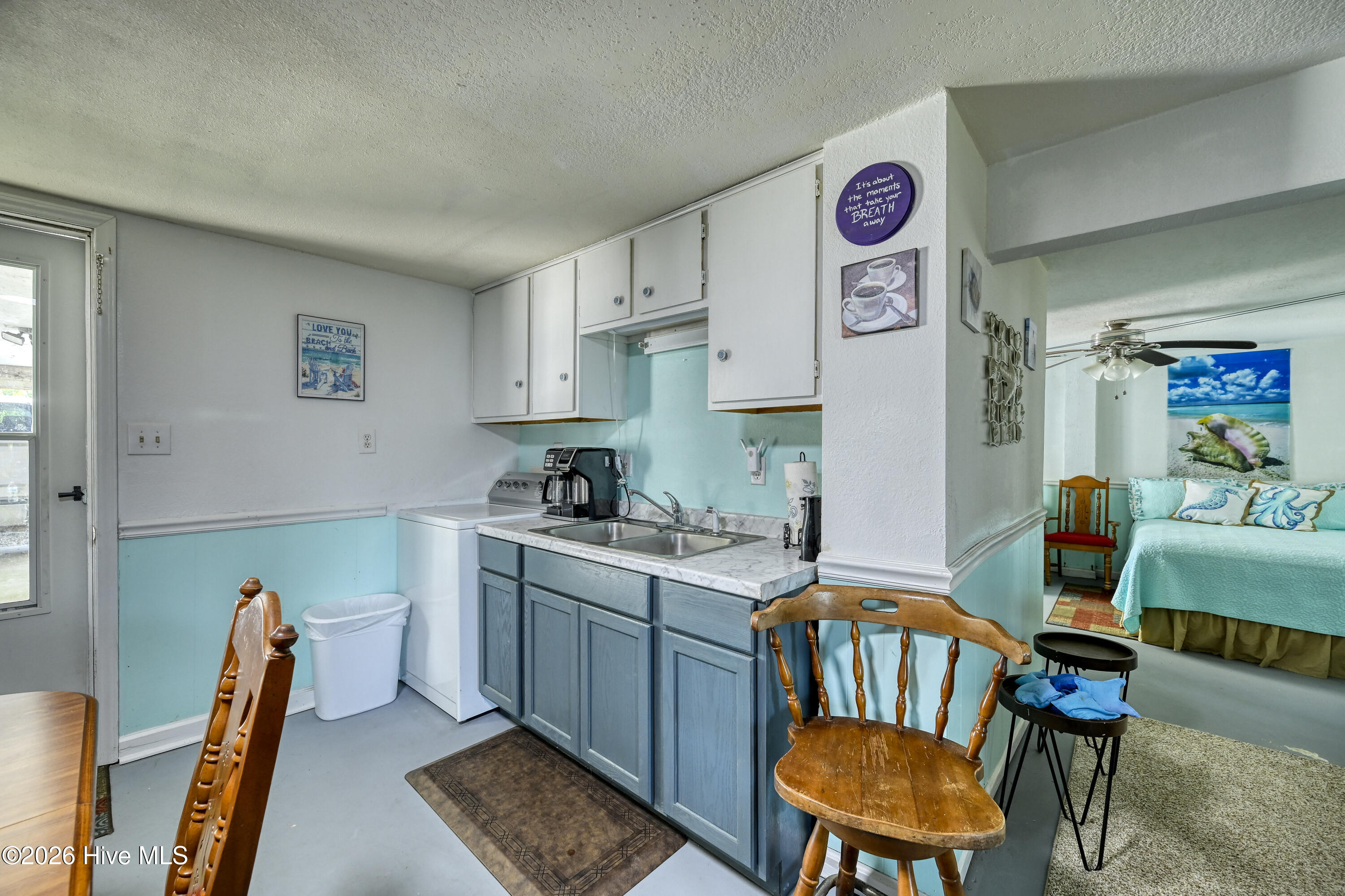 1041 1st Street Property Photo 35