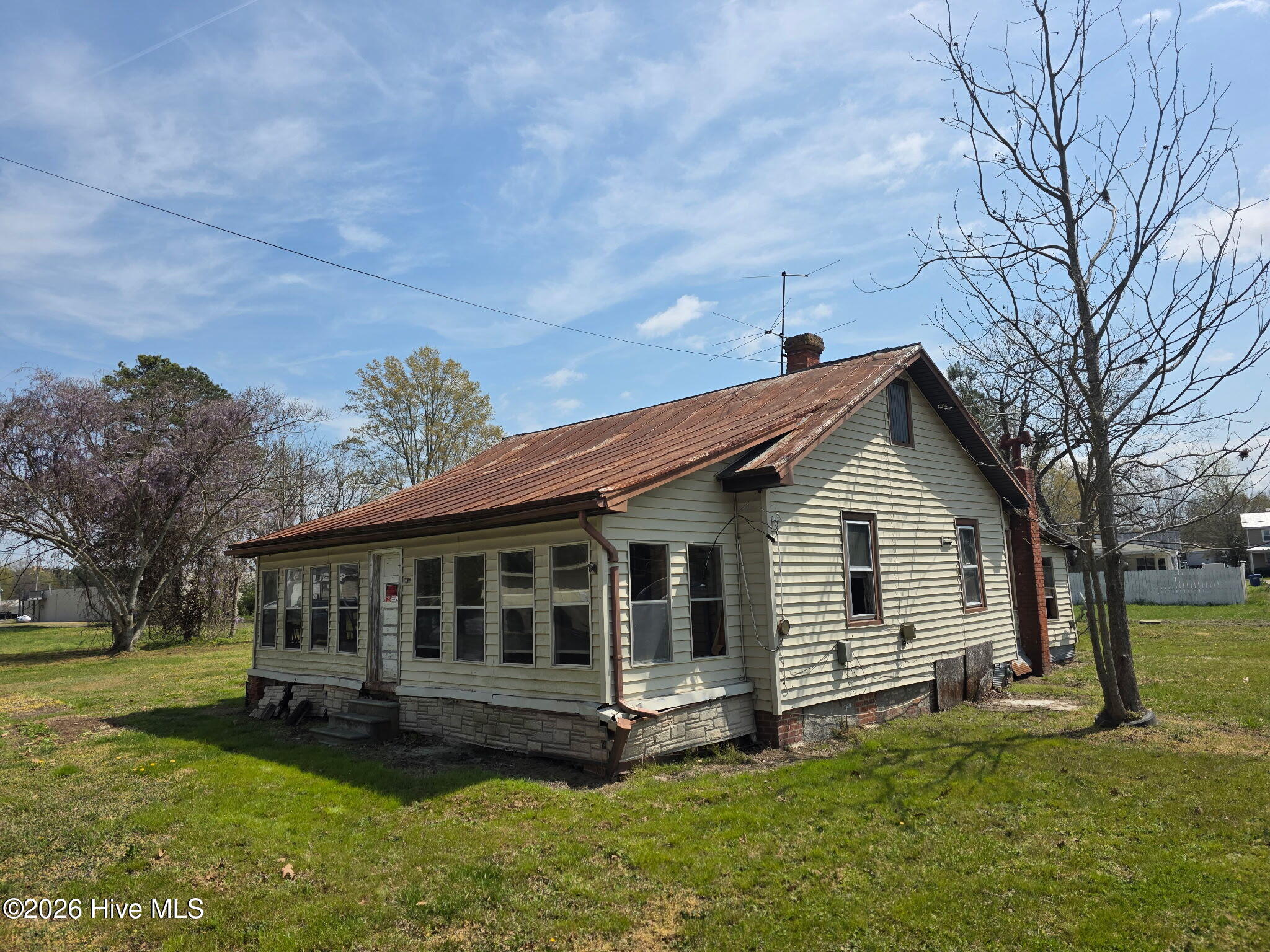 1006 Badham Road Property Photo 7