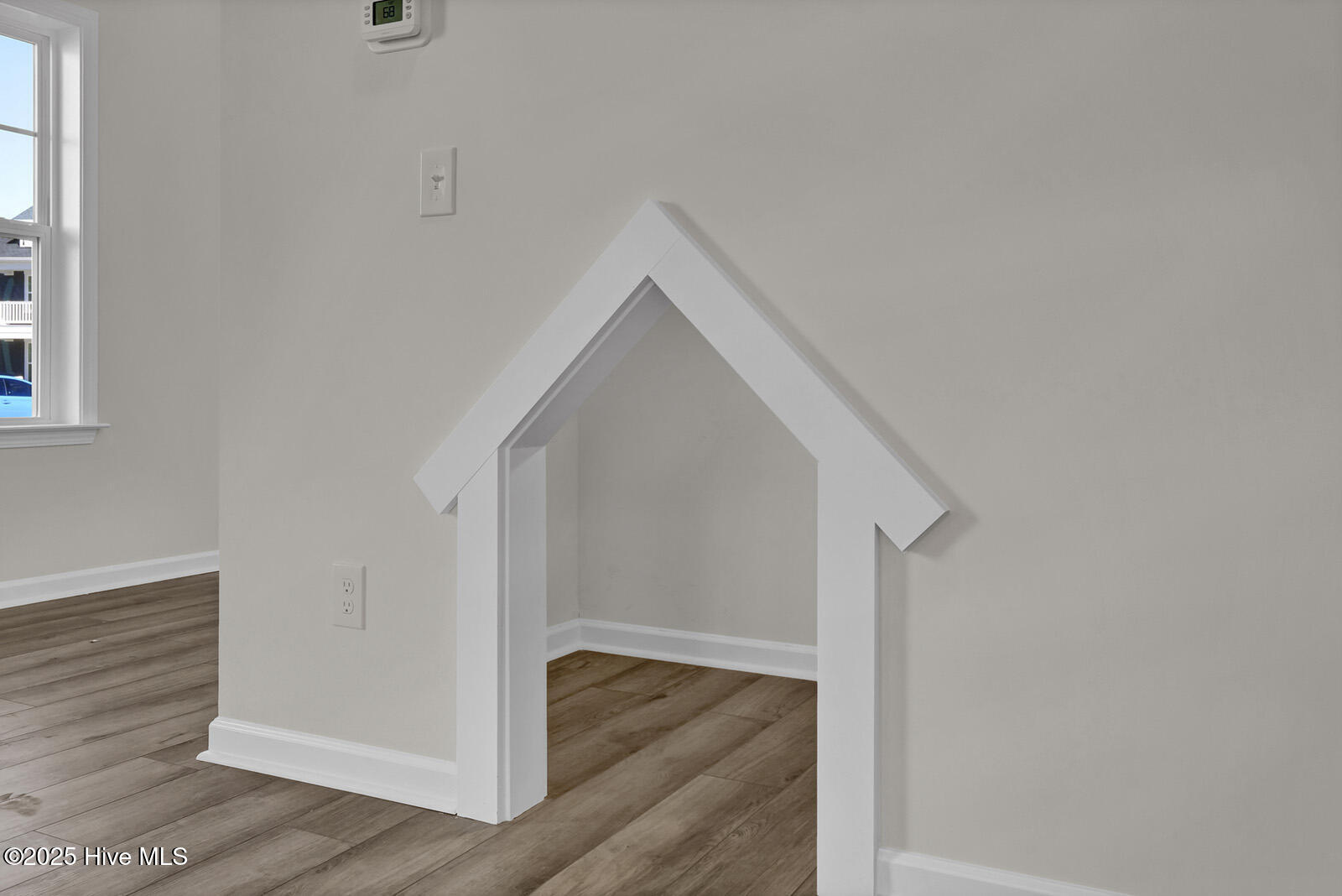 1173 Sunwater Terrace Property Photo 13