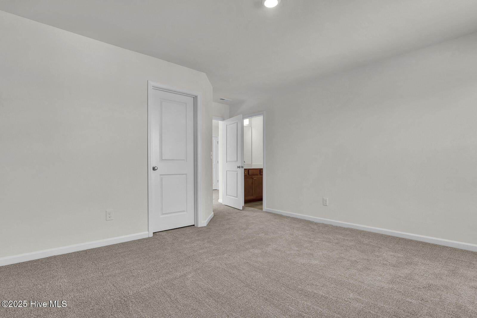 1173 Sunwater Terrace Property Photo 31