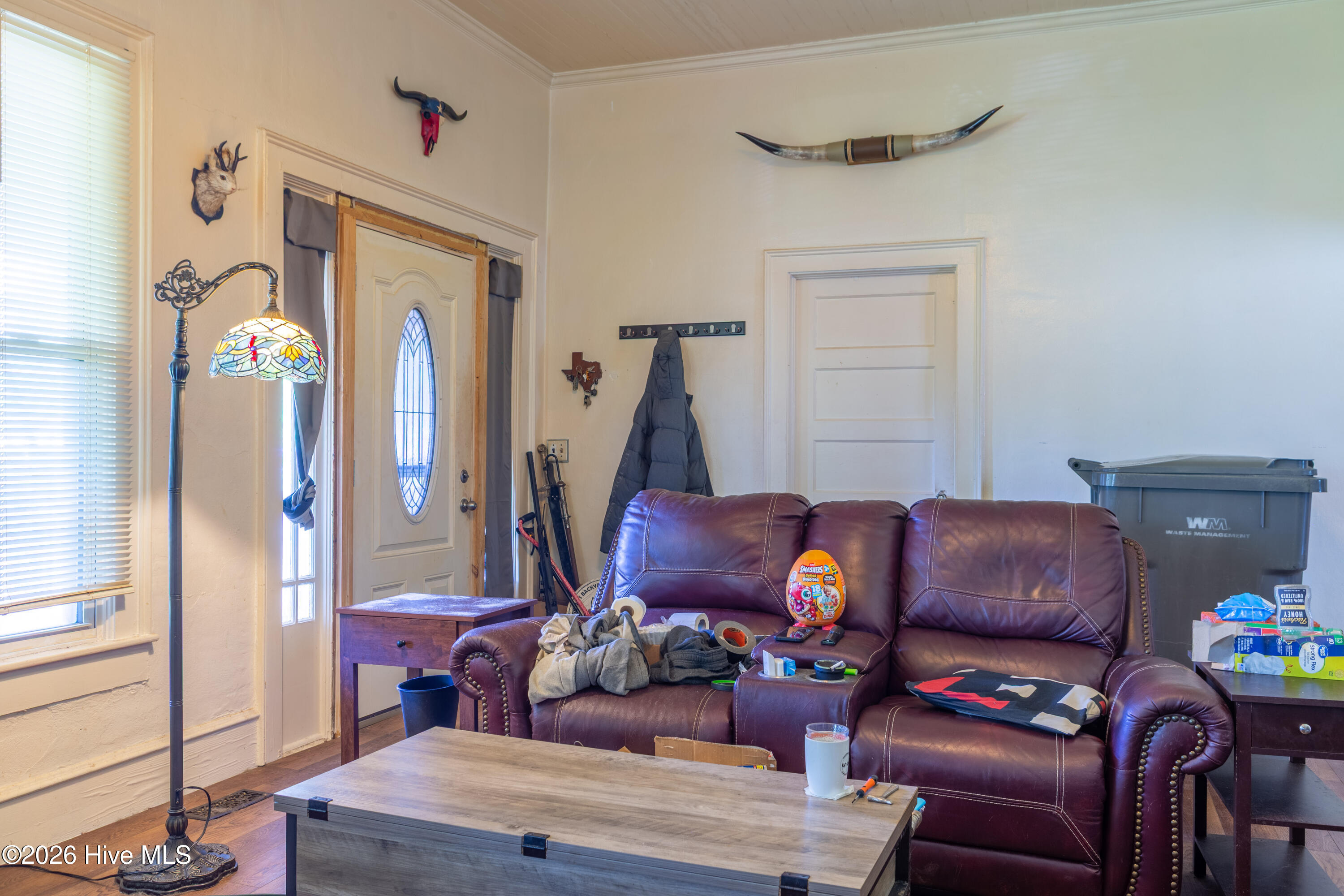 211 E Elm Street Property Photo 8