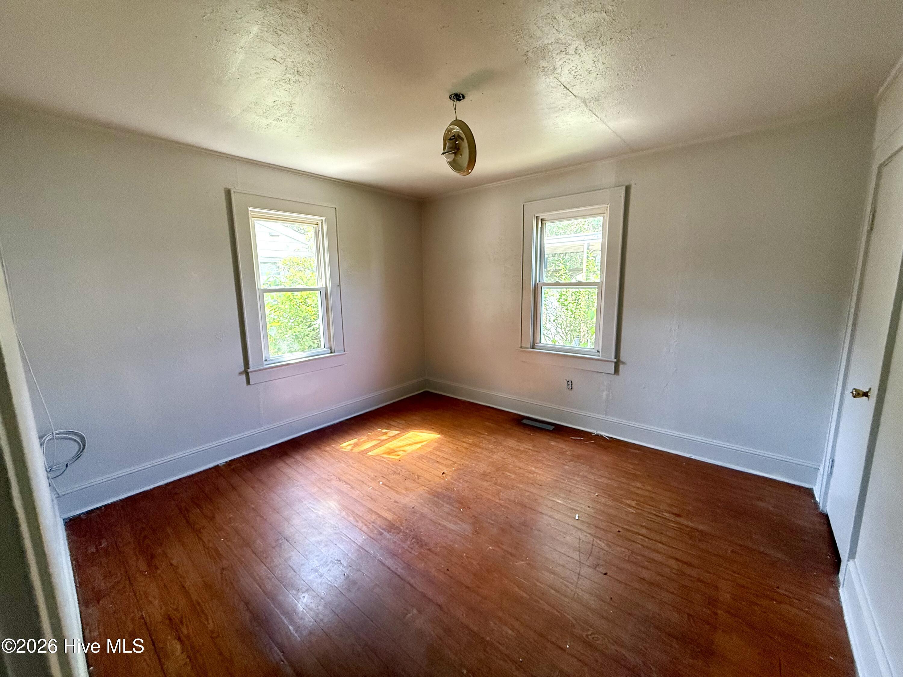 100 Plymouth Street Property Photo 5