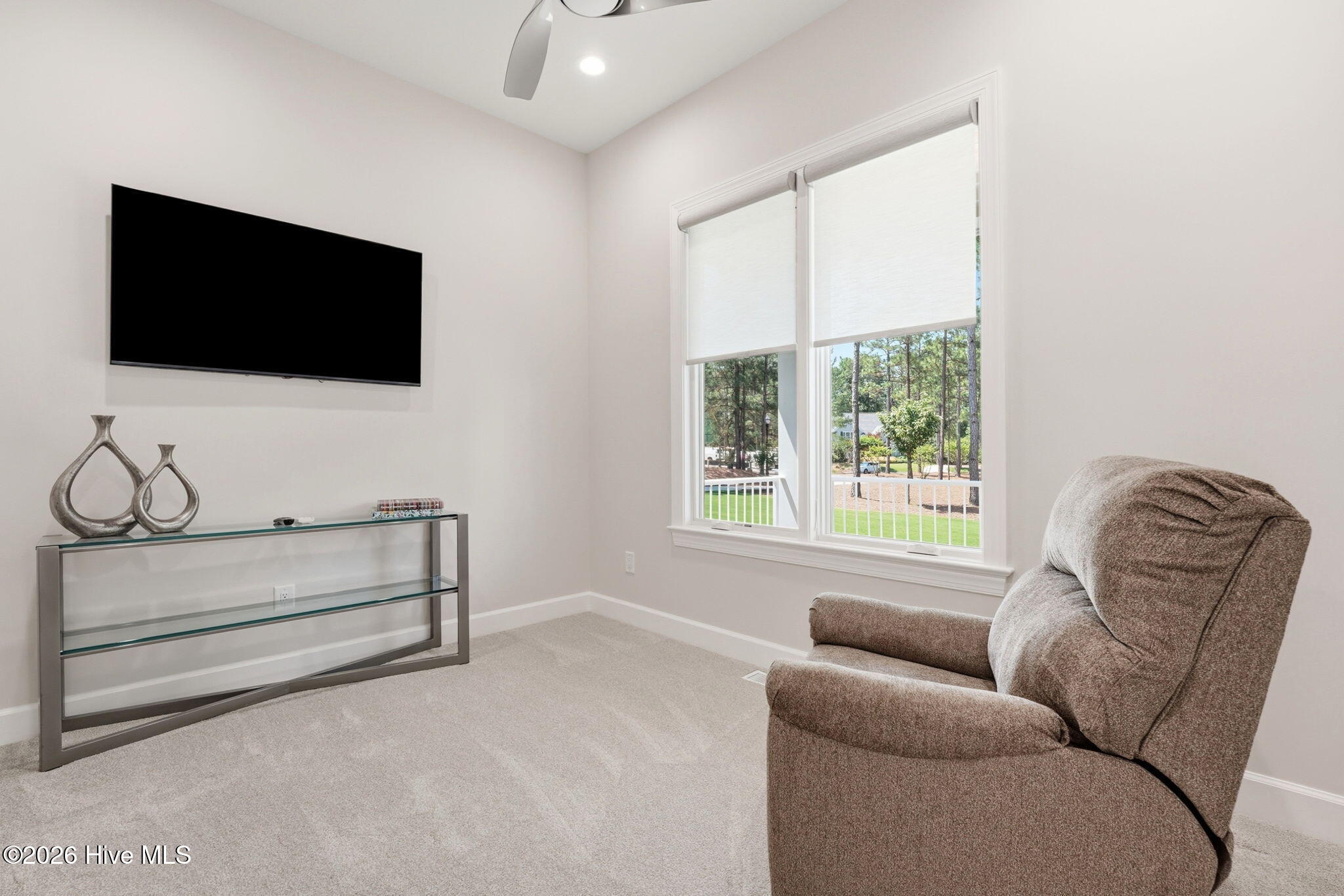 16 Middlebury Road Property Photo 10