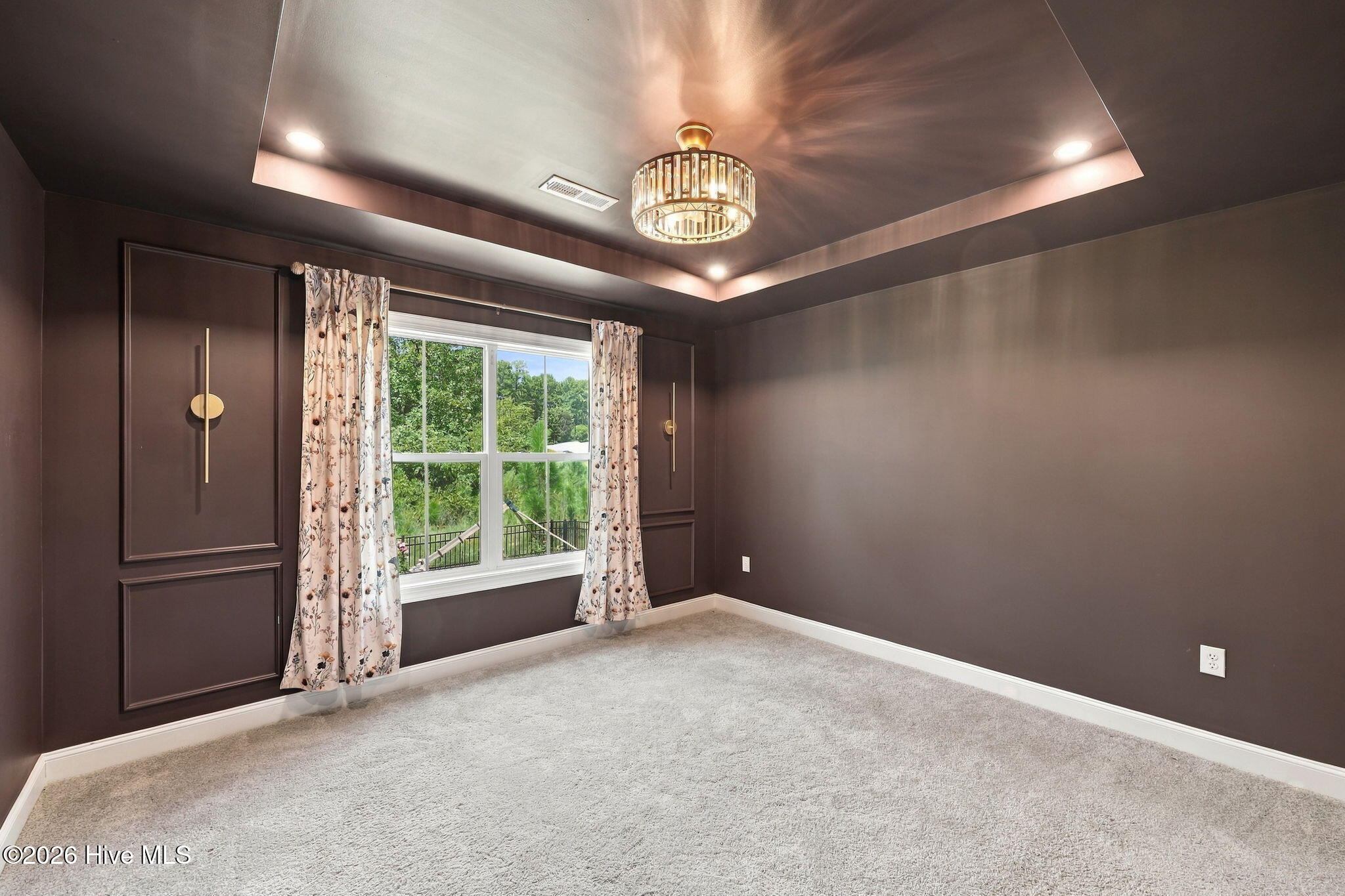 160 Falkirk Court Property Photo 26