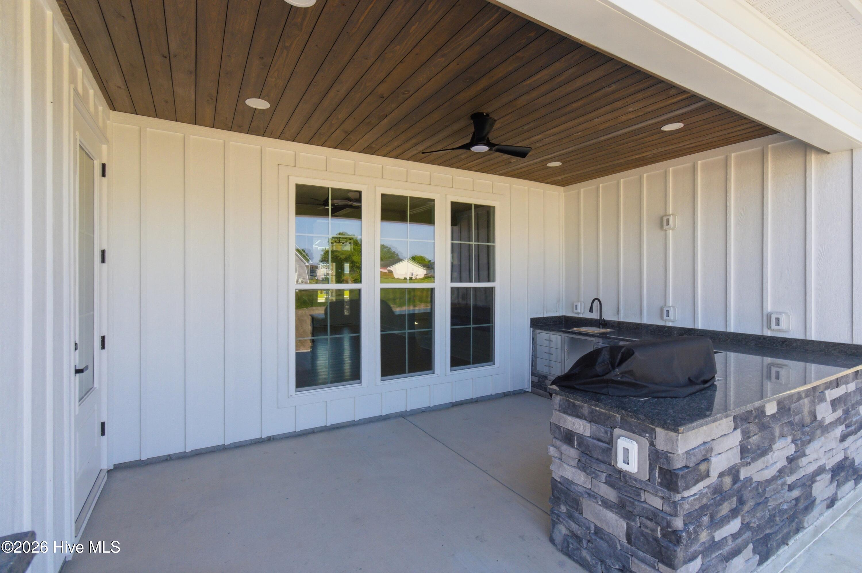 11111 Yawl Street Property Photo 15