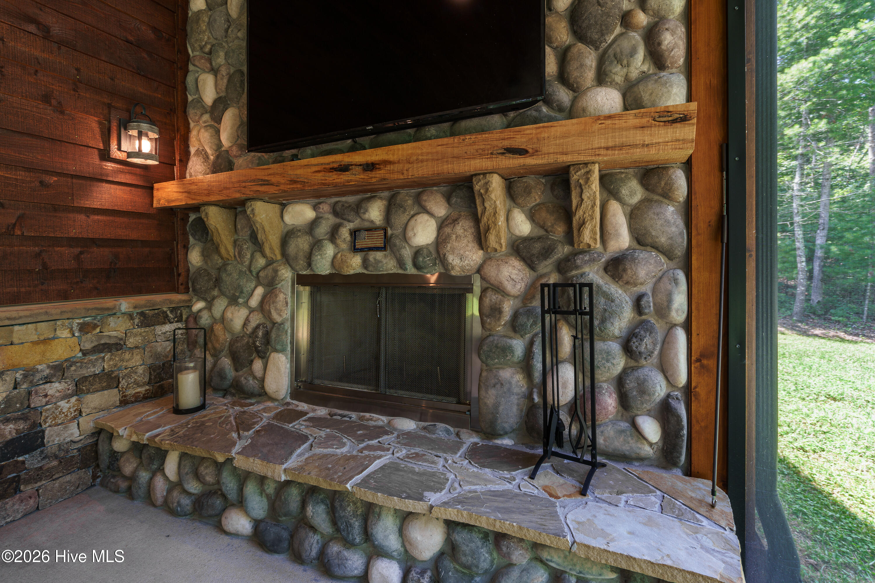 1198 Nature Valley Trail Property Photo 6