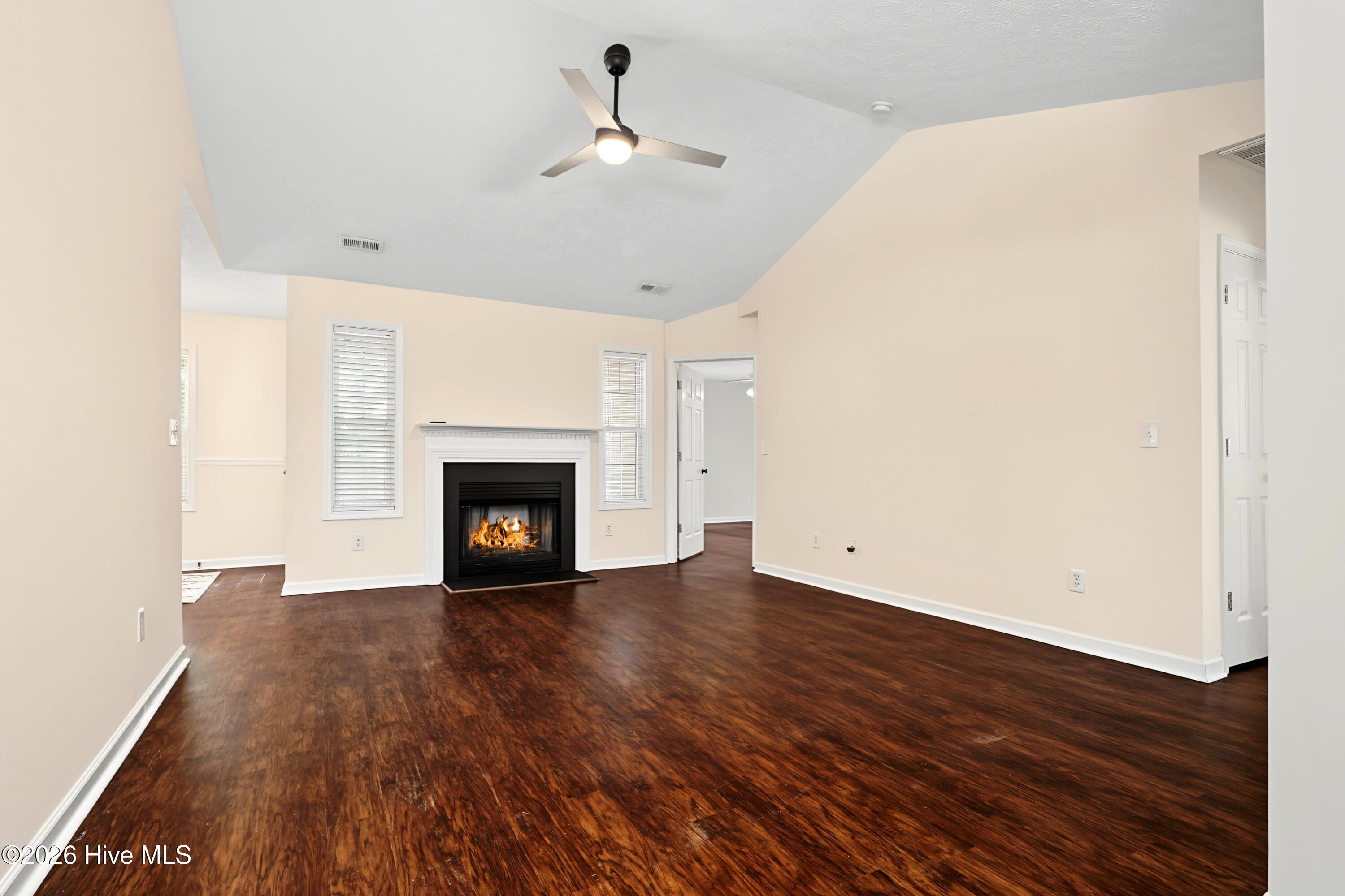 5119 Honeydew Lane Property Photo 4