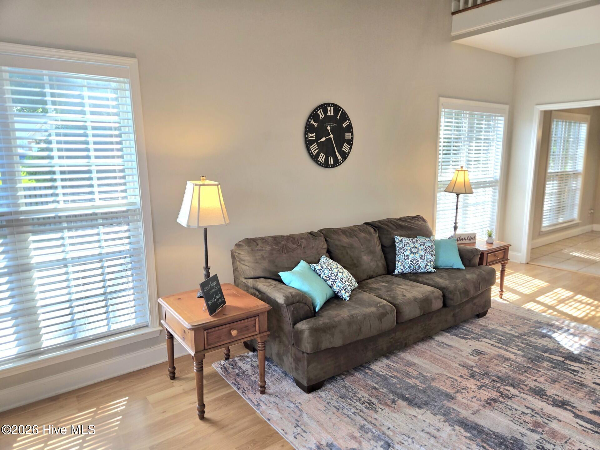 3213 Alton Court Property Photo 8