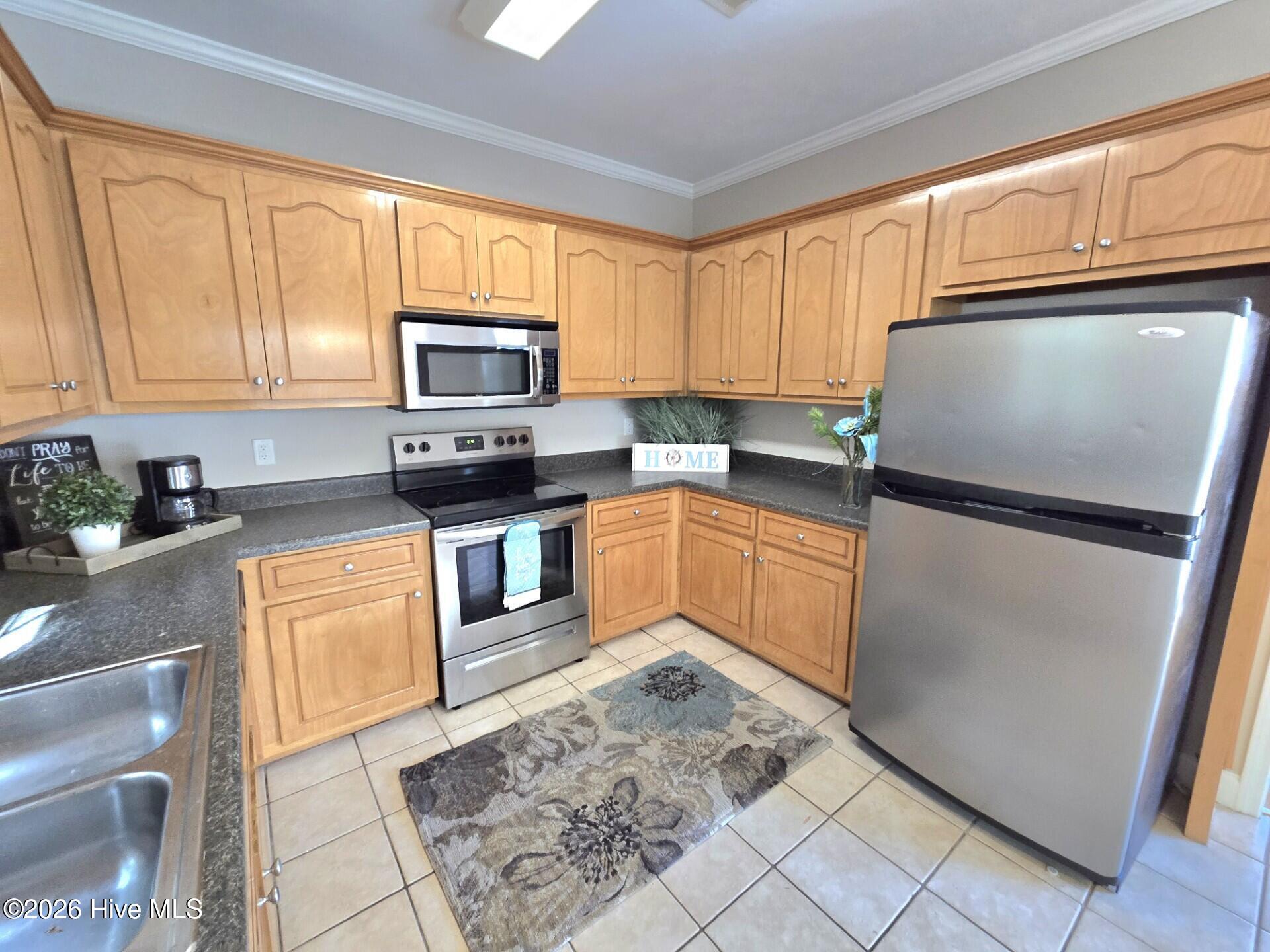 3213 Alton Court Property Photo 15