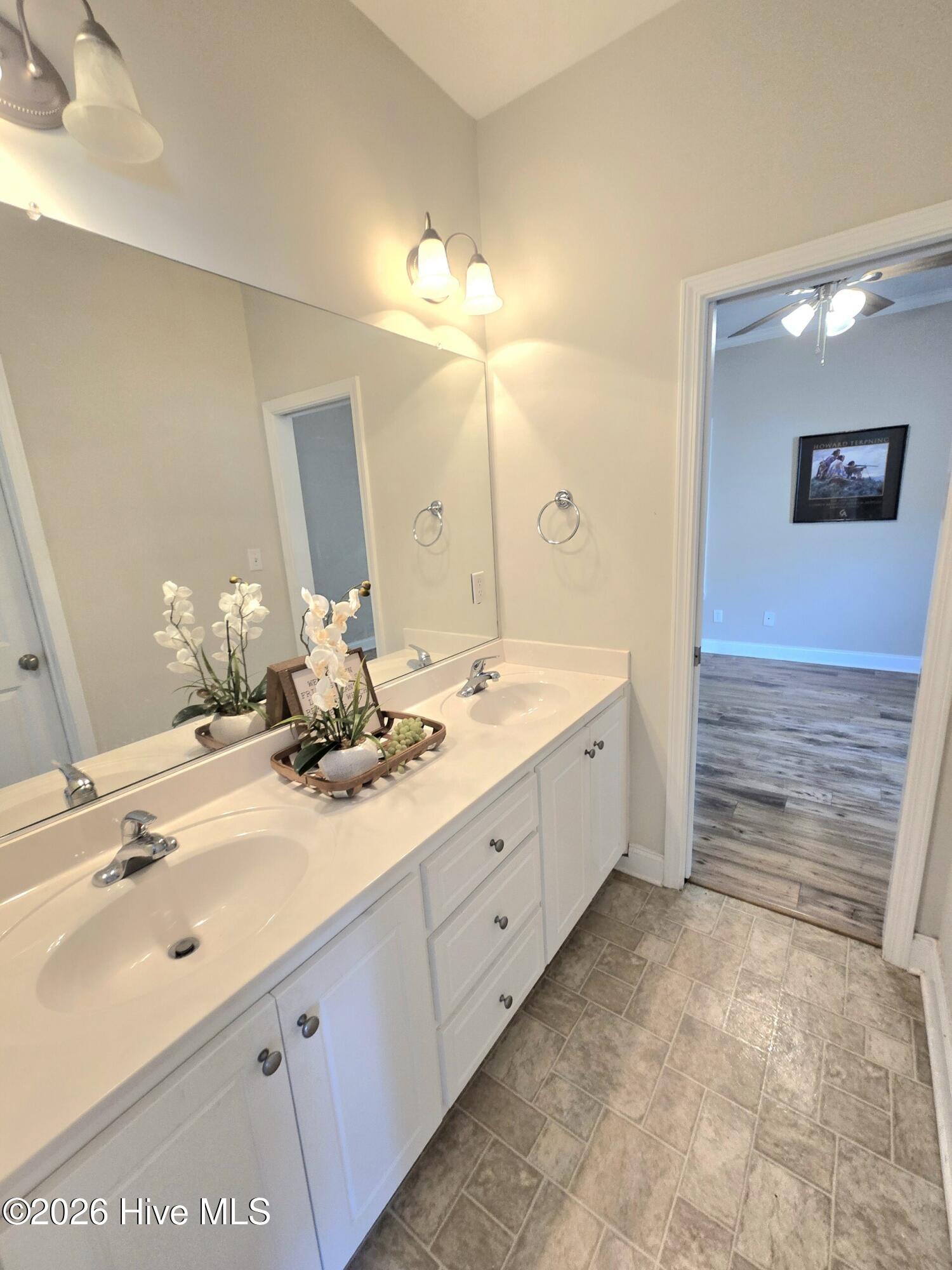 3213 Alton Court Property Photo 22