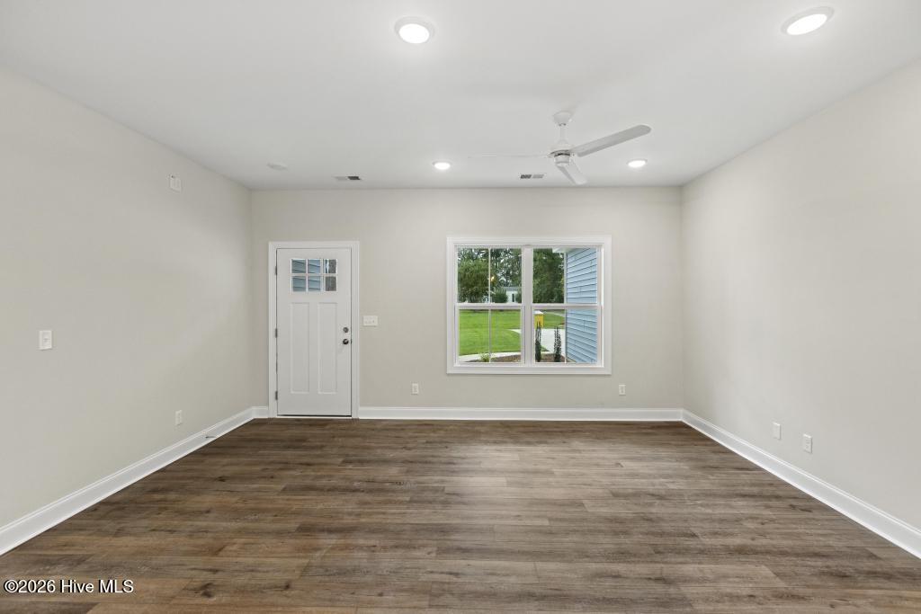 105 Plum Court Property Photo 13