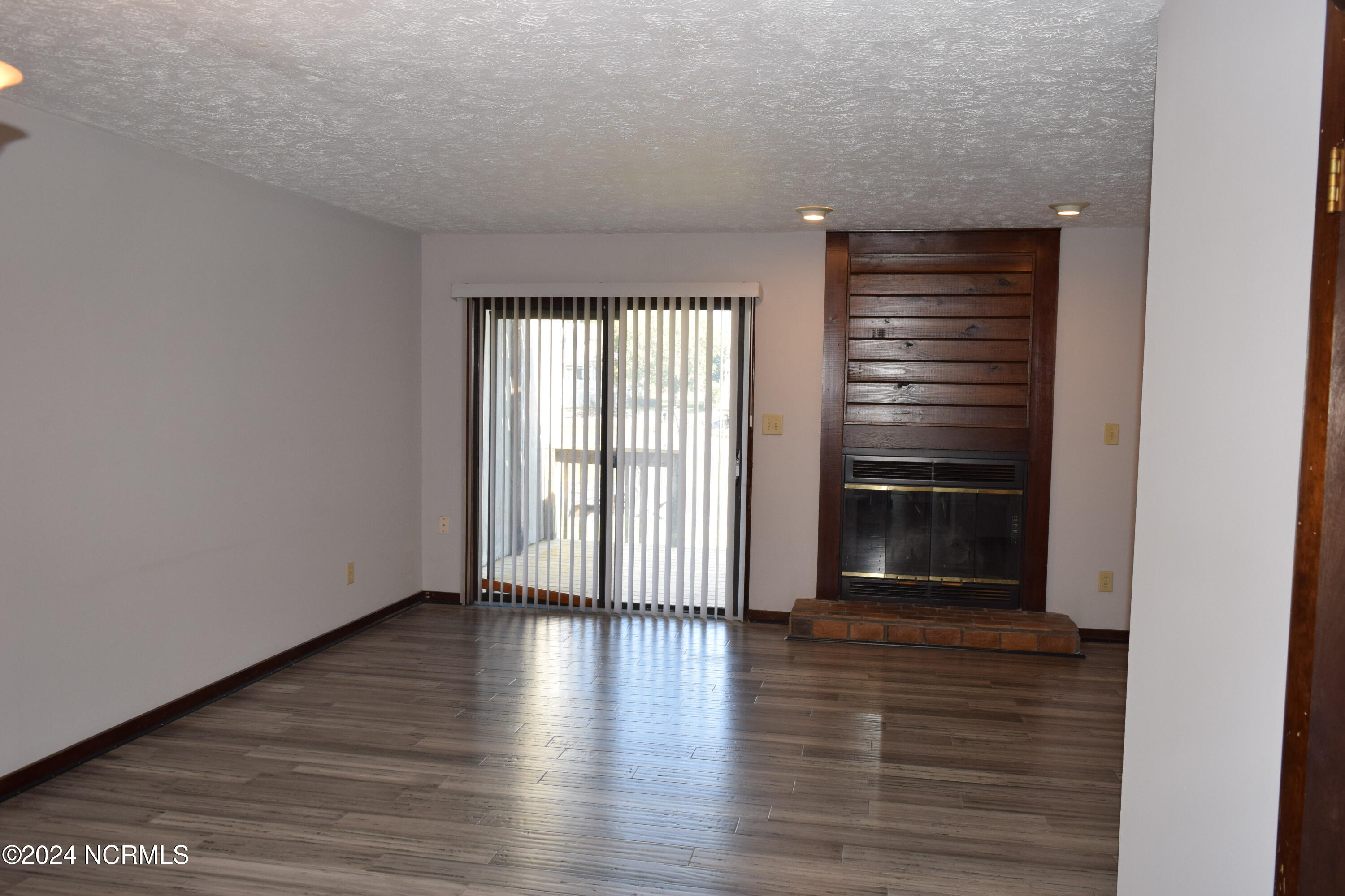 115 Mallard Cove # A Property Photo 2