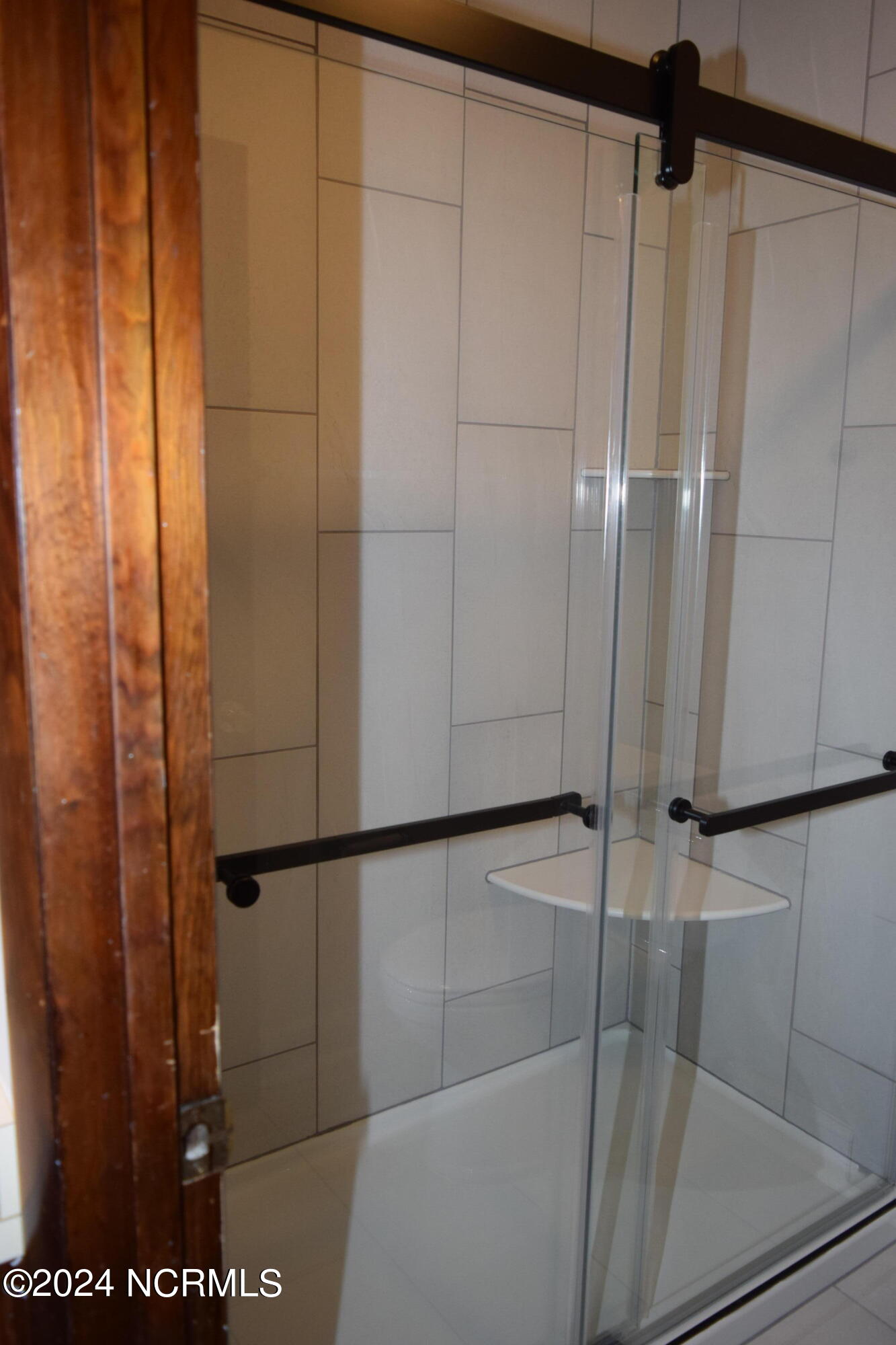 115 Mallard Cove # A Property Photo 6