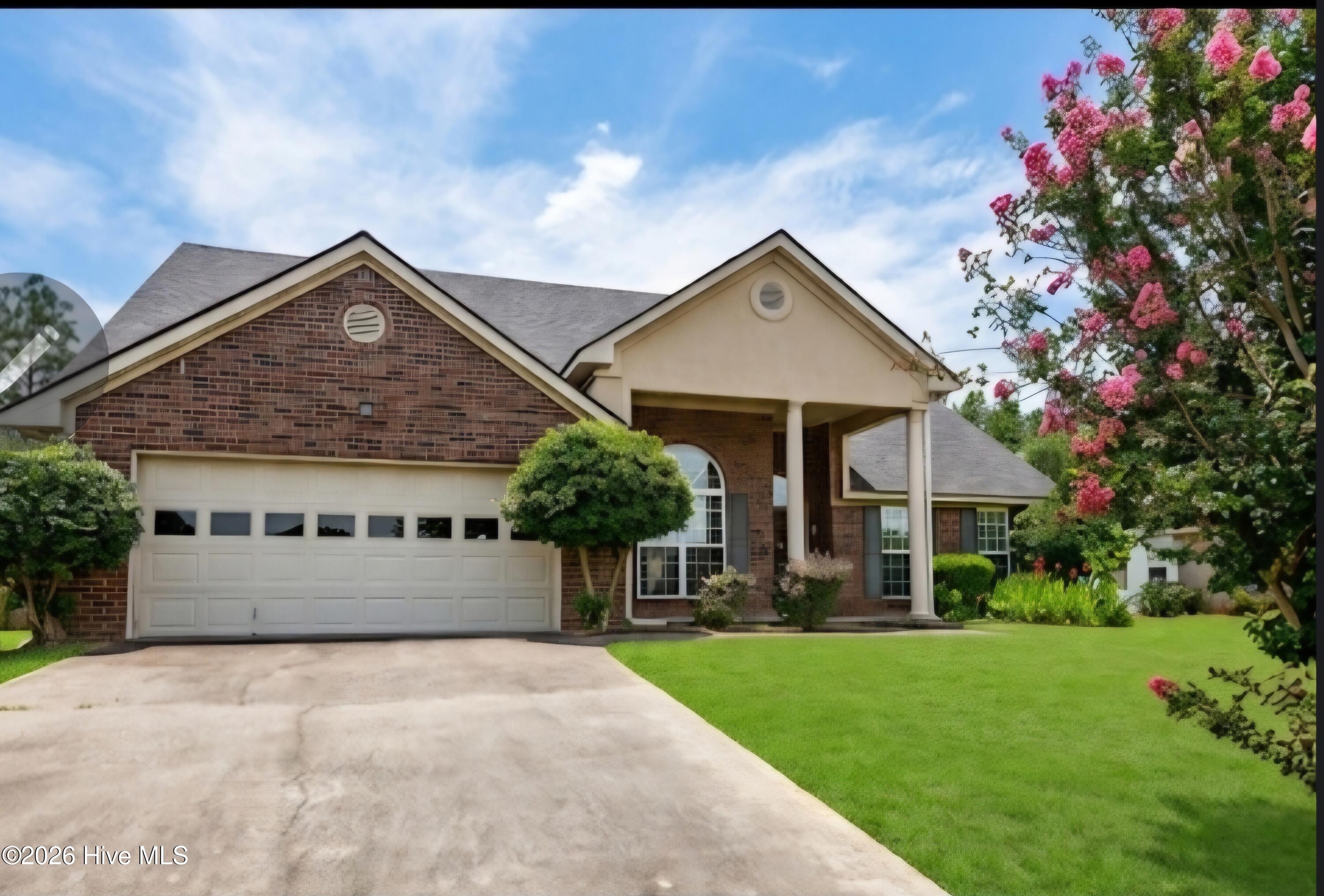 522 Wickham Drive Property Photo 1