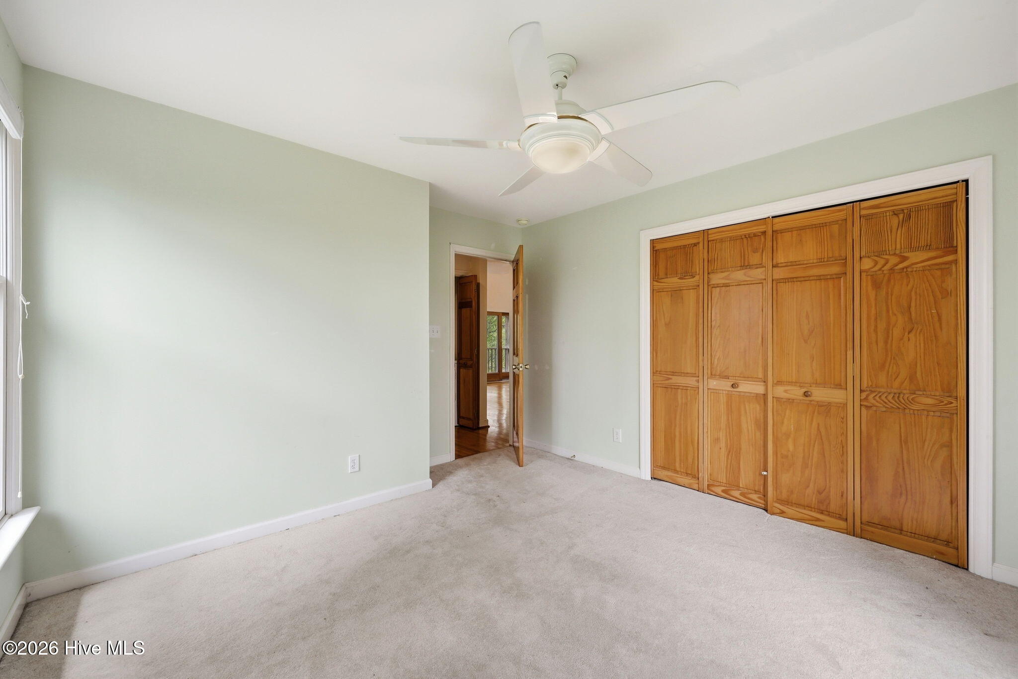 134 W Dowry Creek Property Photo 33