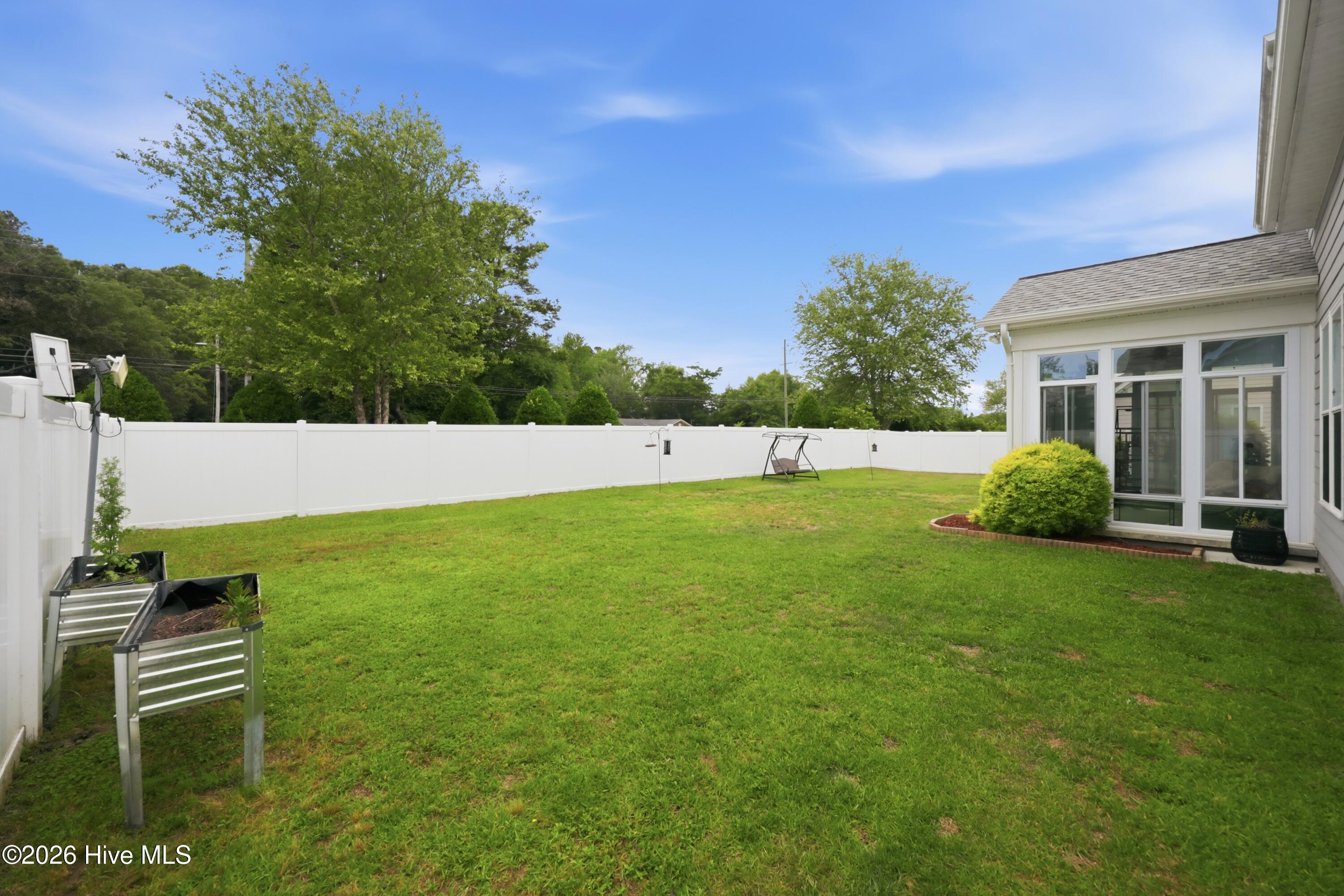 3608 Colony Woods Drive Property Photo 5