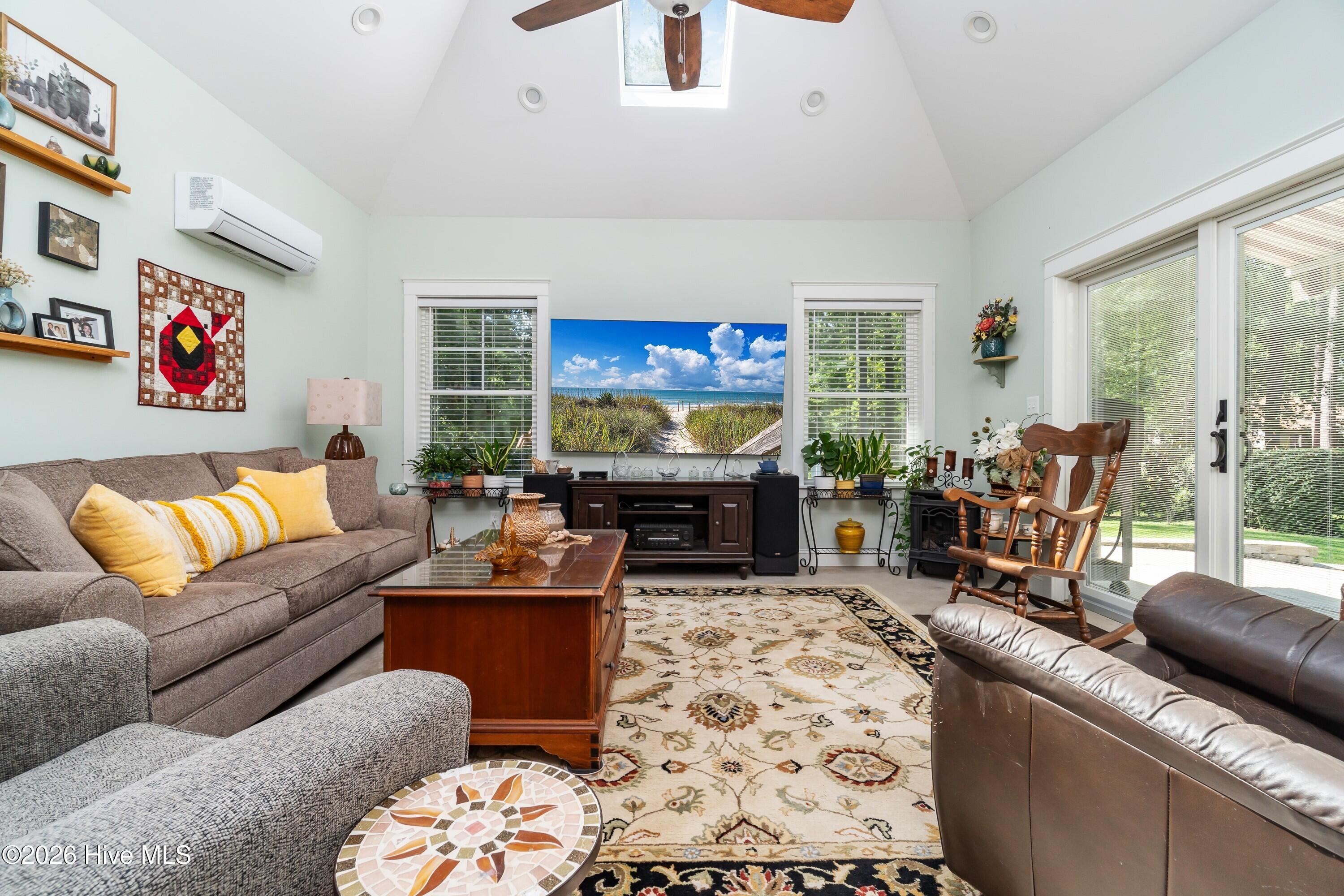 1406 Seafarer Drive Property Photo 15