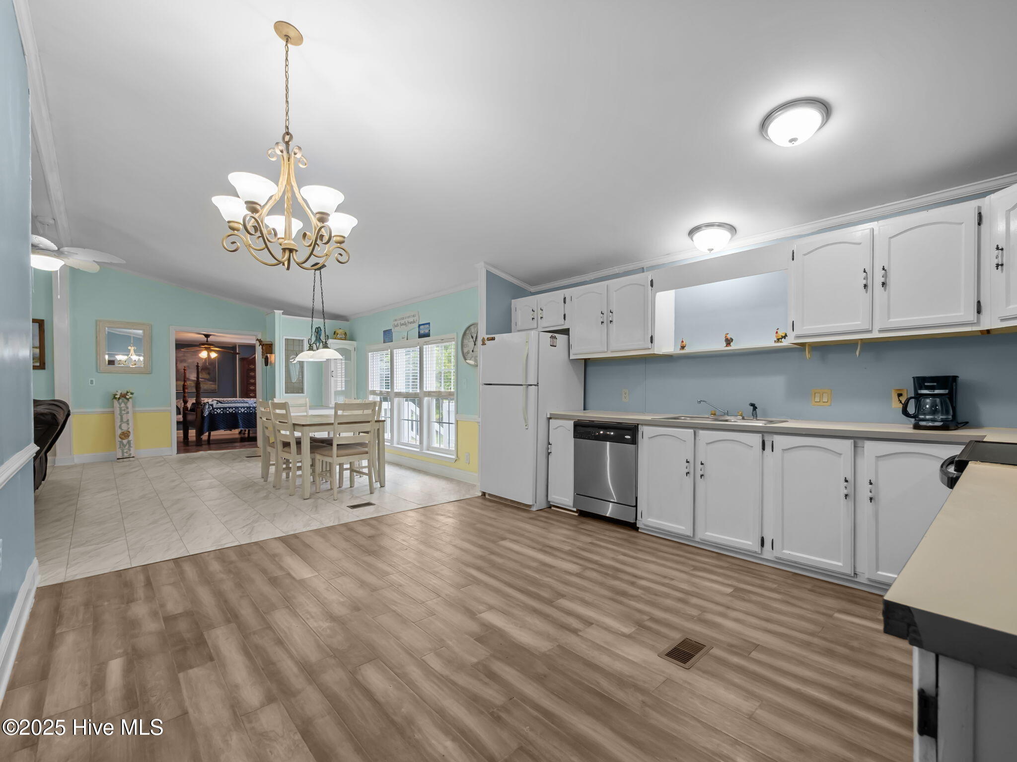135 Bogue Forest Drive Property Photo 19