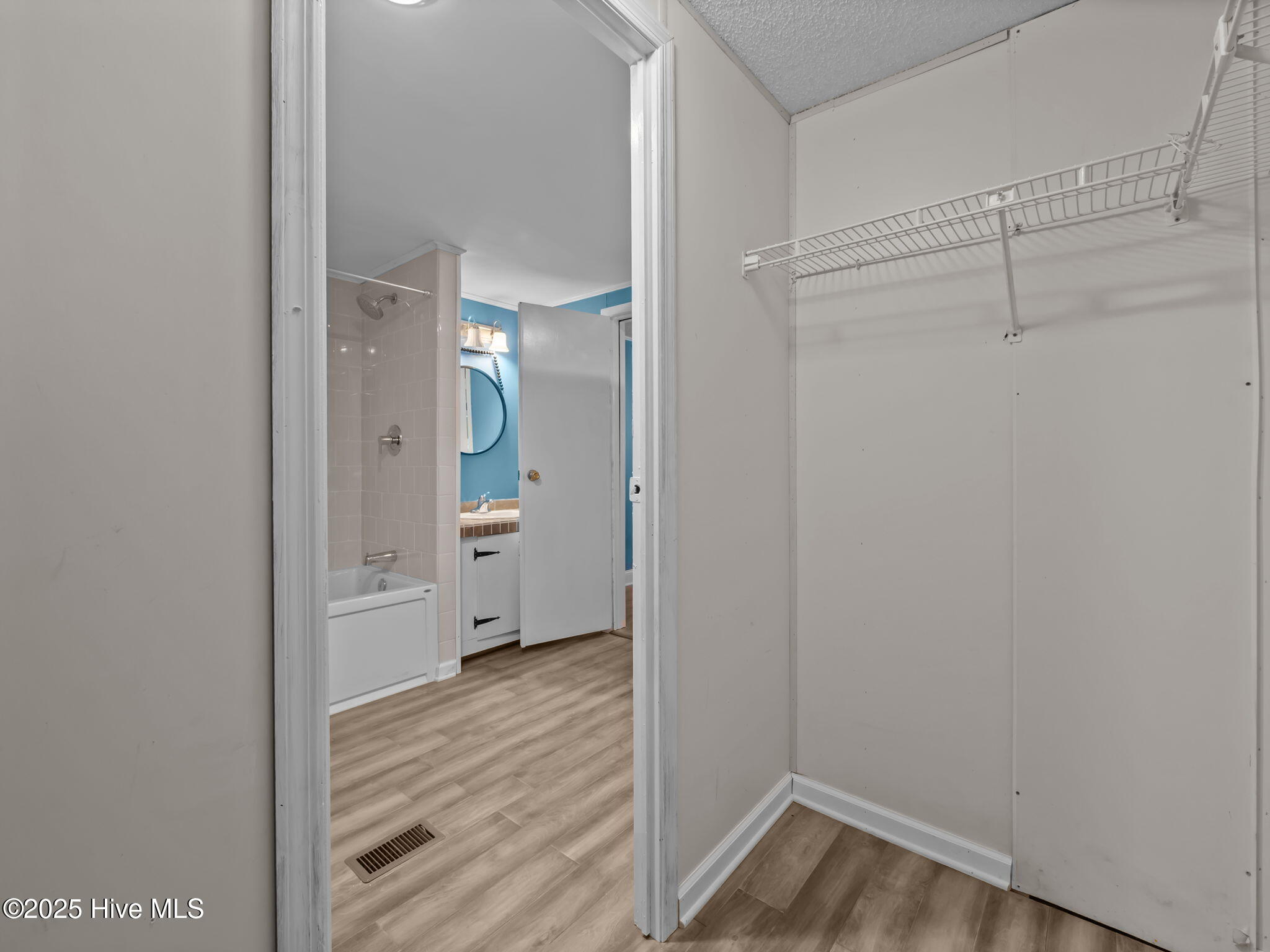 135 Bogue Forest Drive Property Photo 29