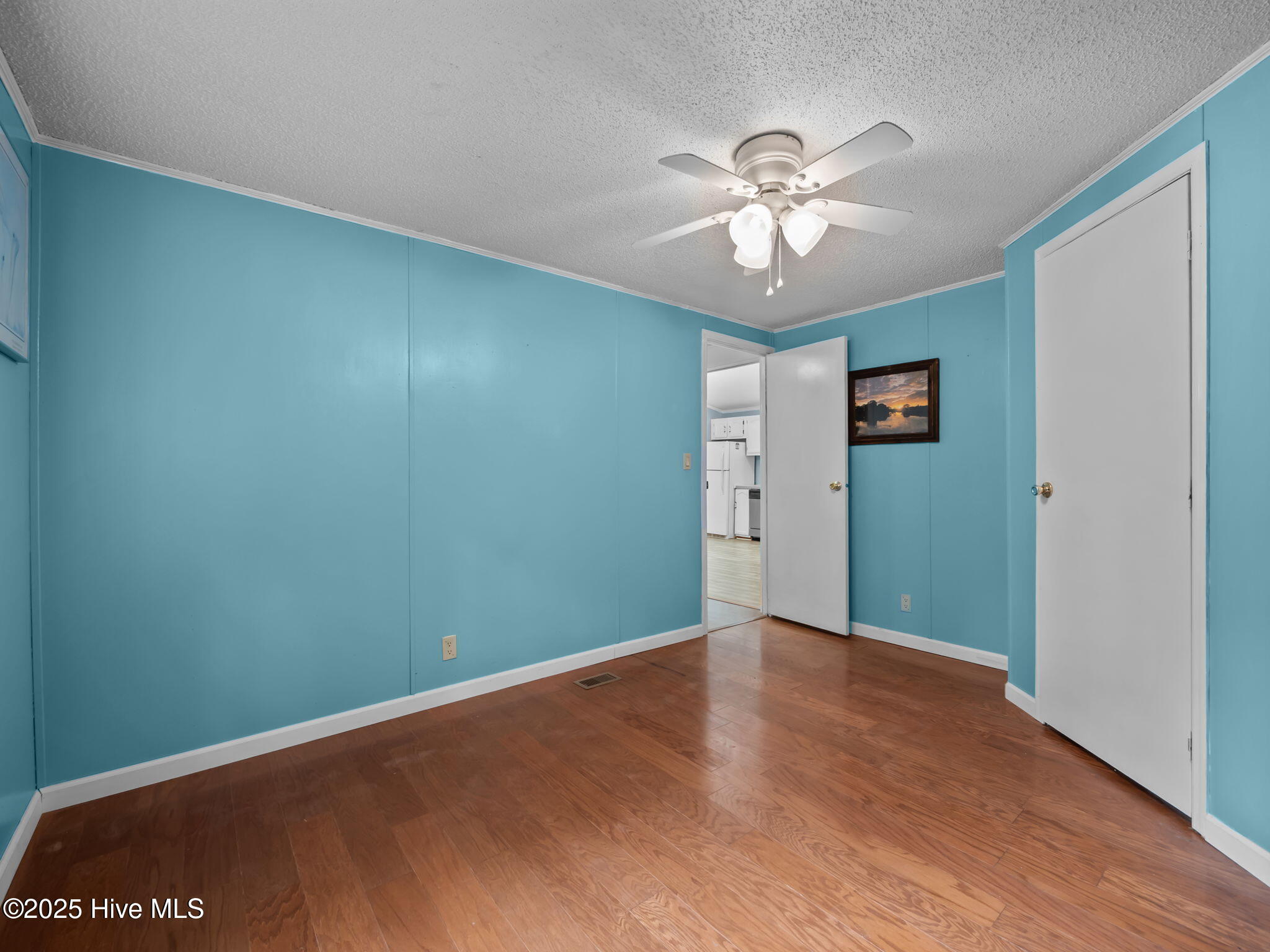 135 Bogue Forest Drive Property Photo 35