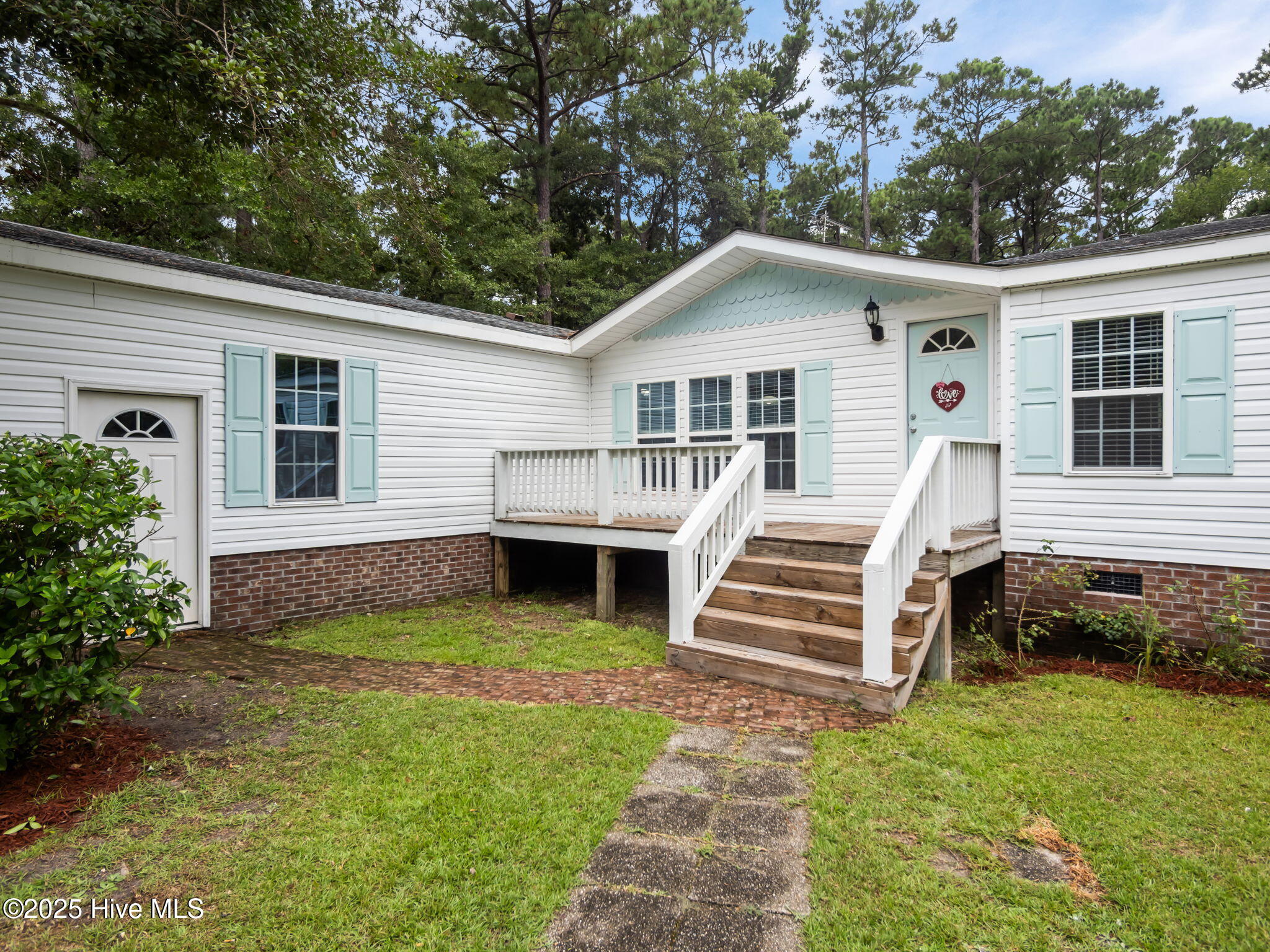 135 Bogue Forest Drive Property Photo 46