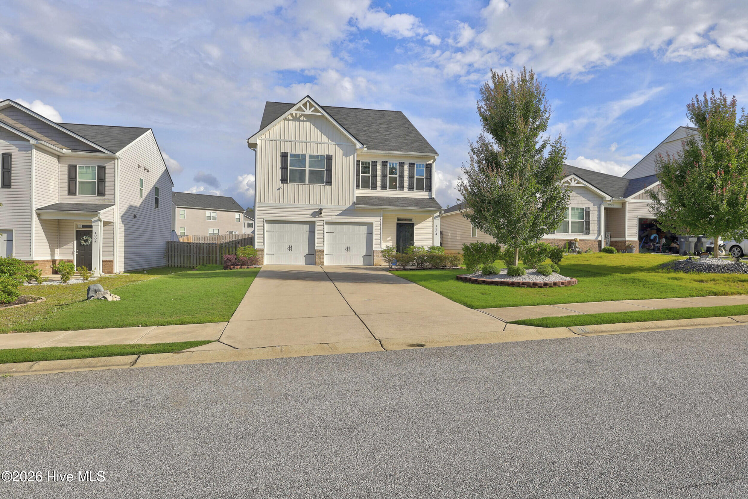 1004 Hay Meadow Drive Property Photo 2