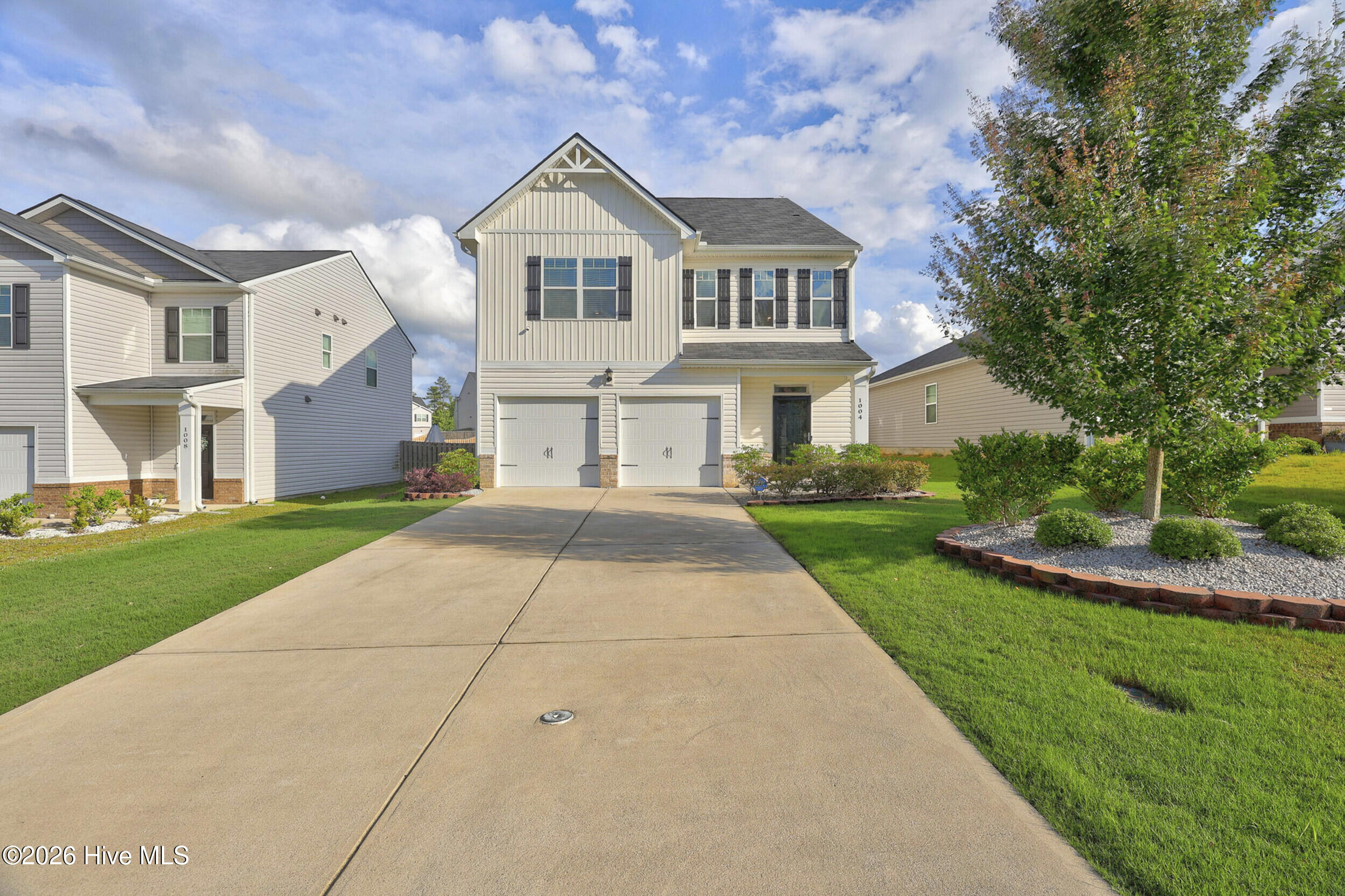 1004 Hay Meadow Drive Property Photo 3