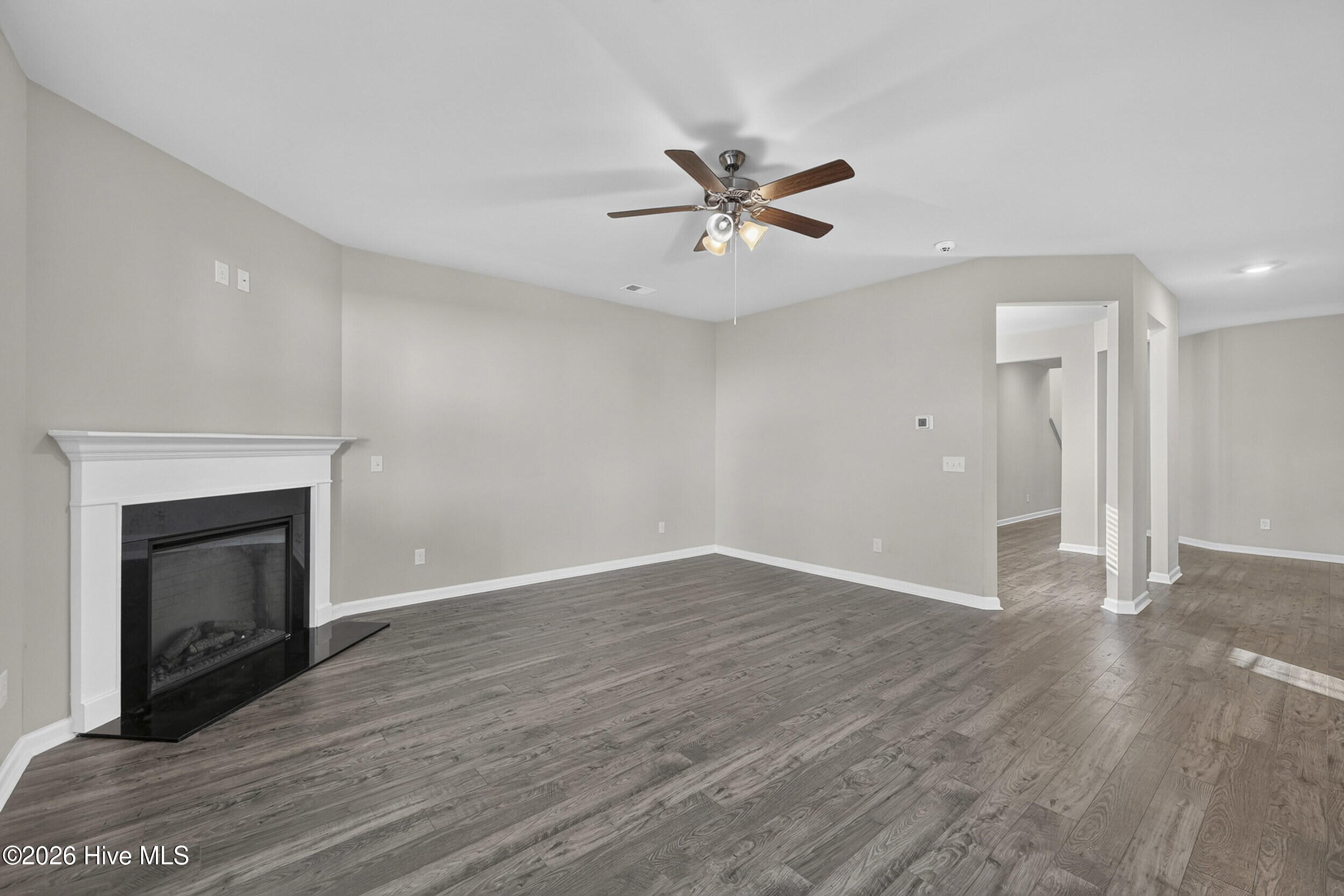 1004 Hay Meadow Drive Property Photo 11