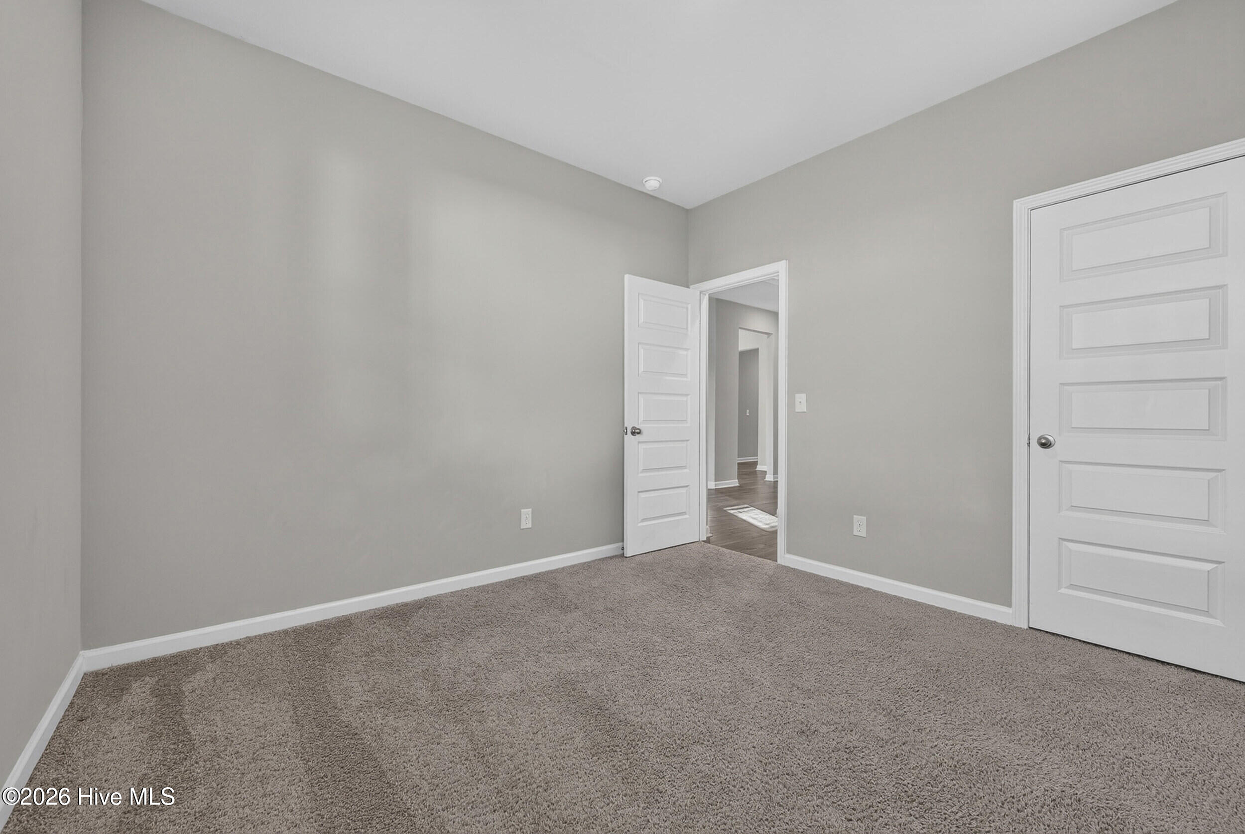 1004 Hay Meadow Drive Property Photo 14