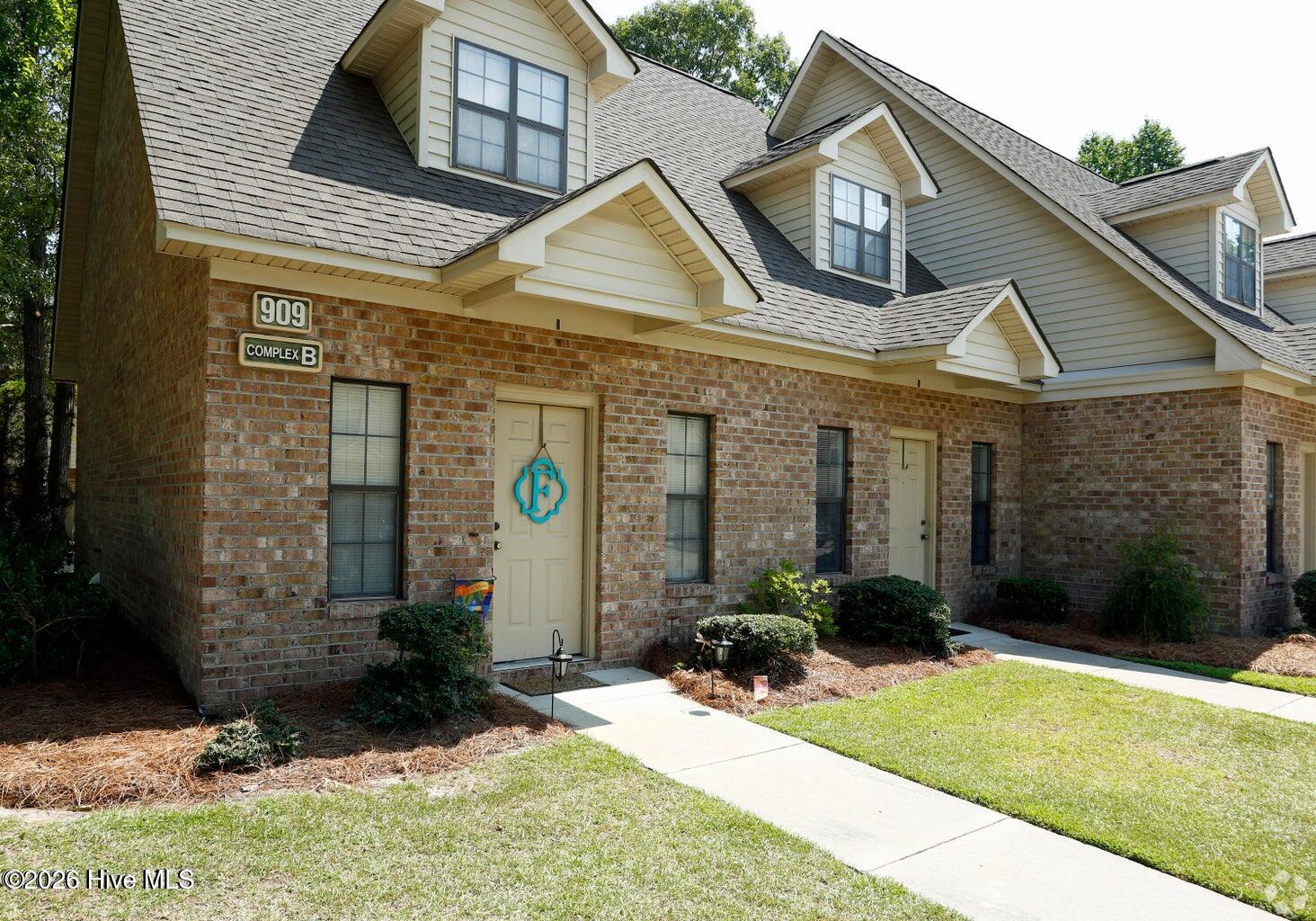 905 Allen Road D2 Property Photo 11
