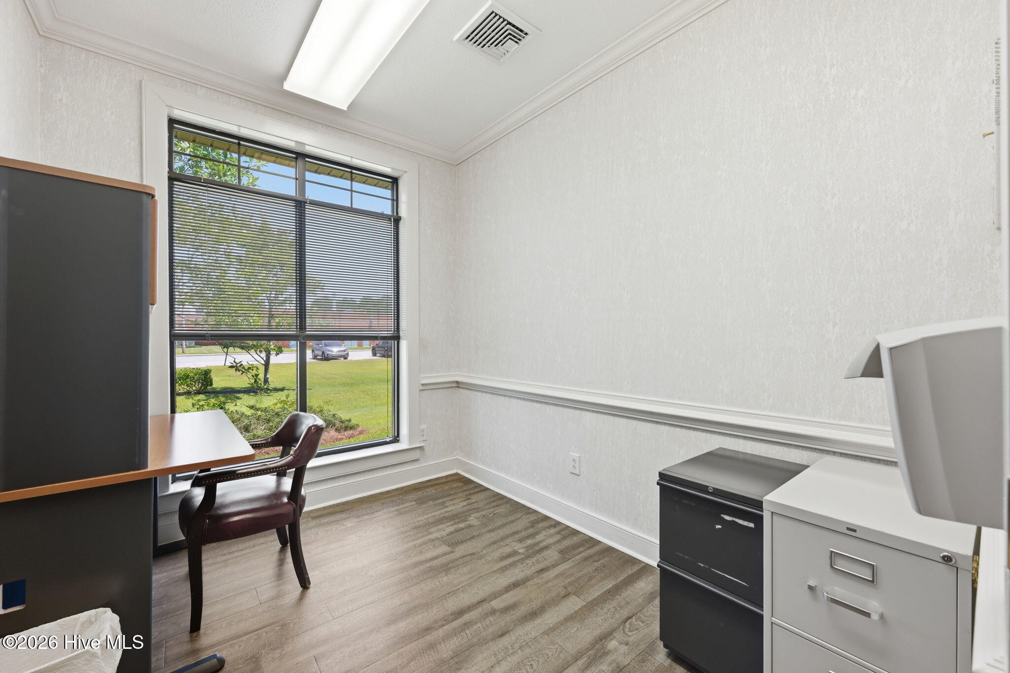 612 Mccarthy Boulevard B Property Photo 27