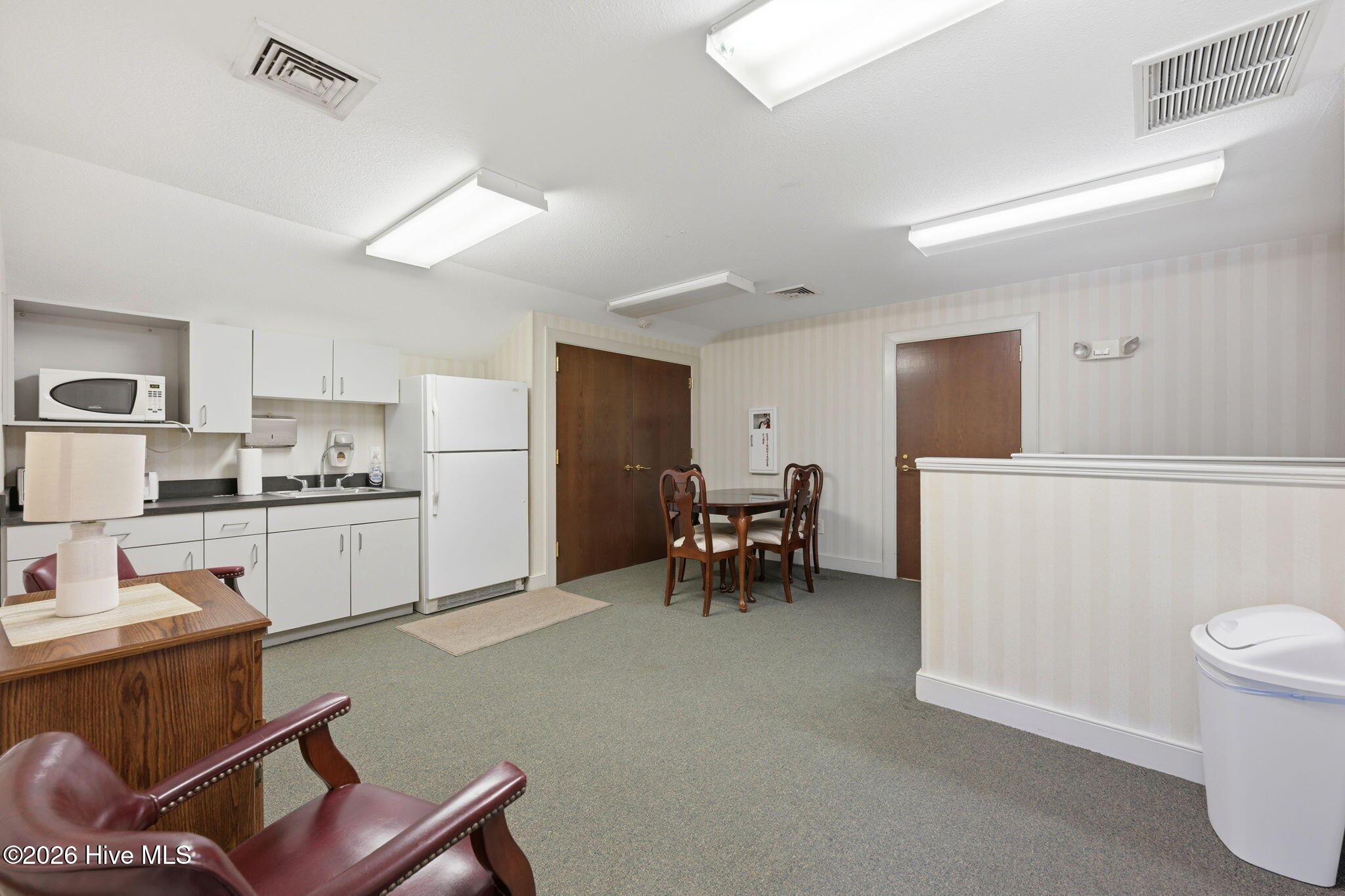 612 Mccarthy Boulevard B Property Photo 54