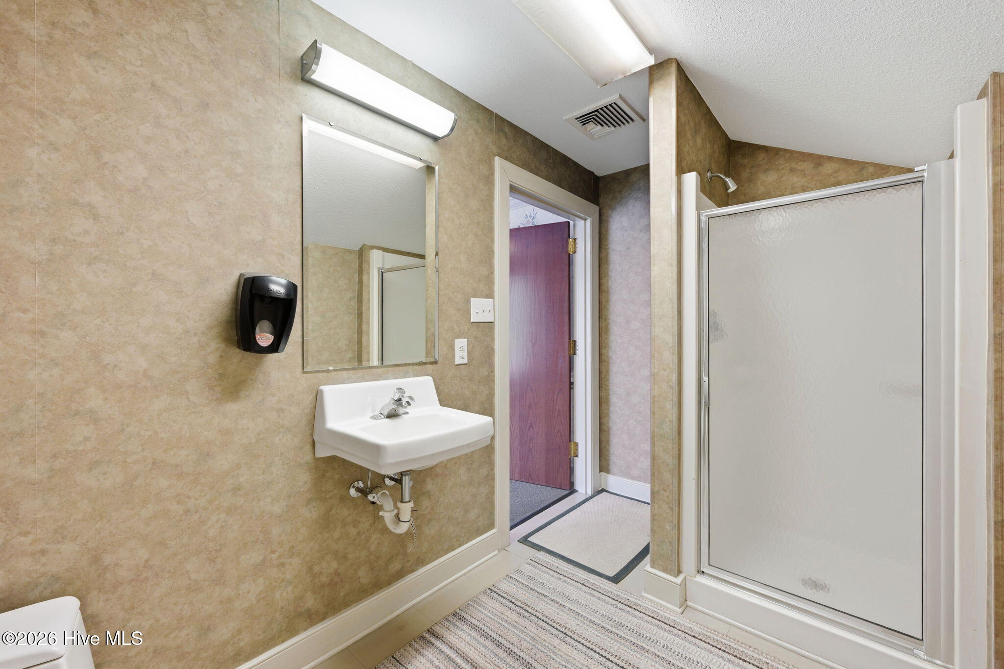 612 Mccarthy Boulevard B Property Photo 60