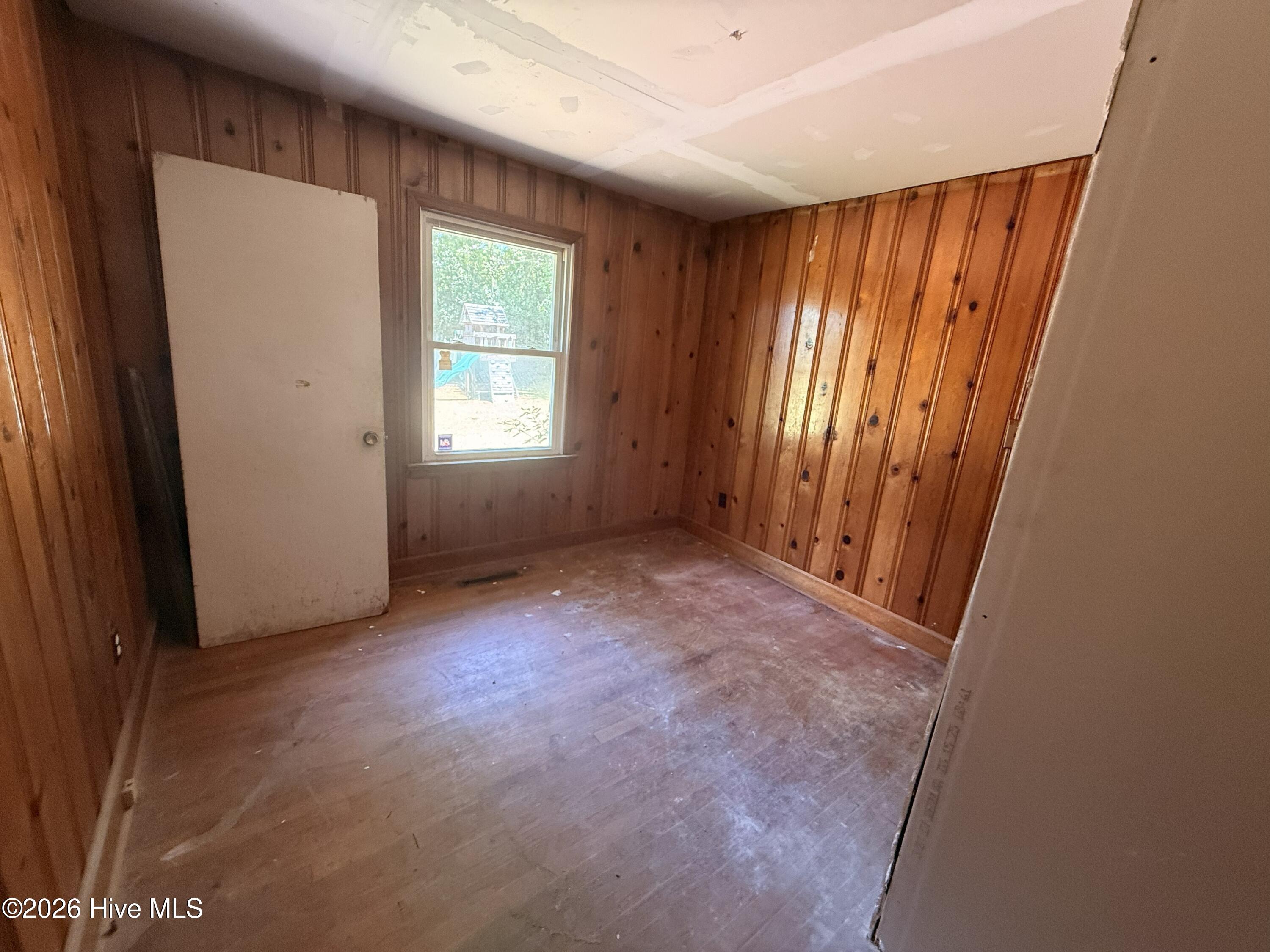 408 State Street Property Photo 6
