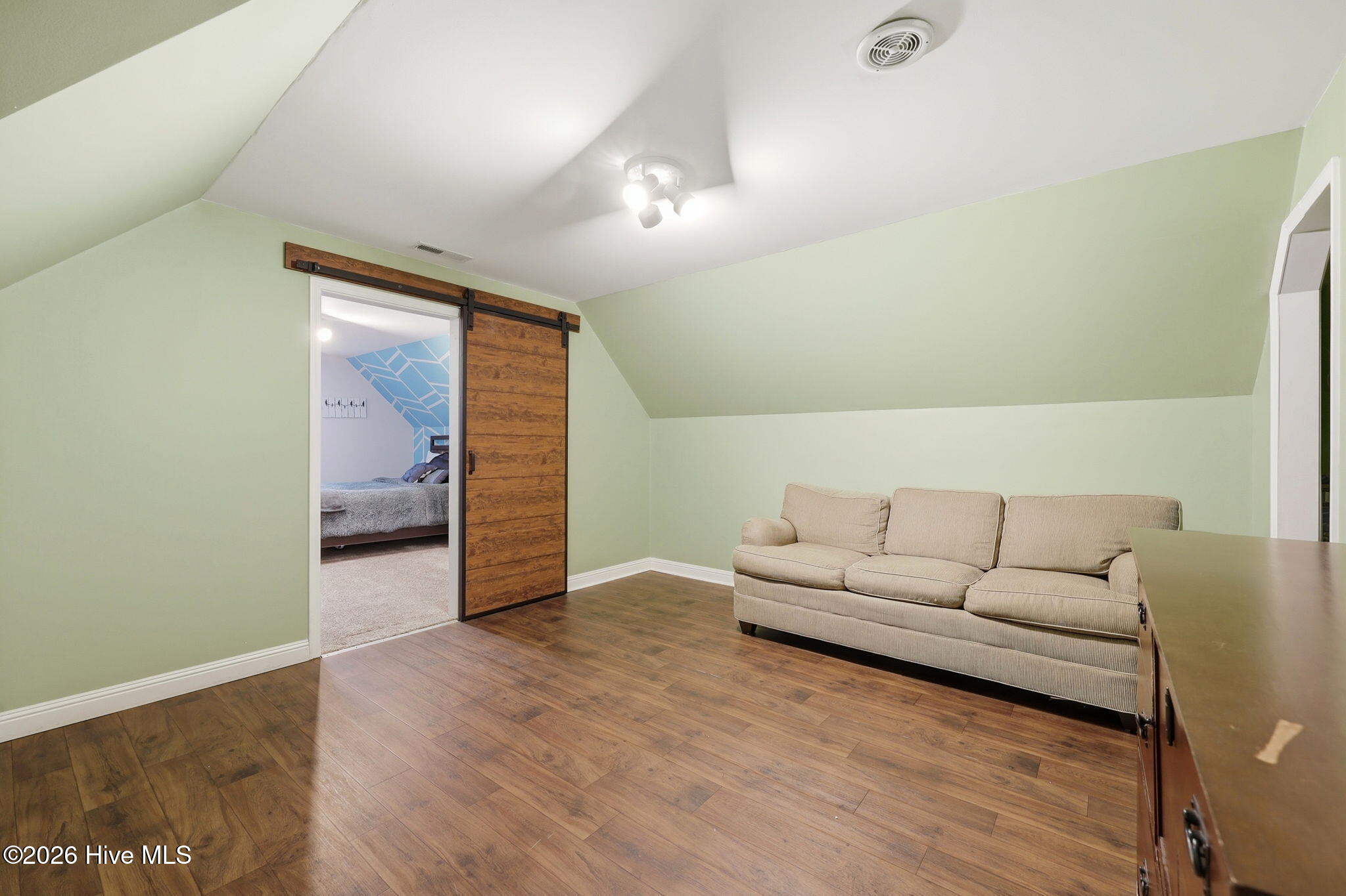 211 Channel Run Property Photo 38