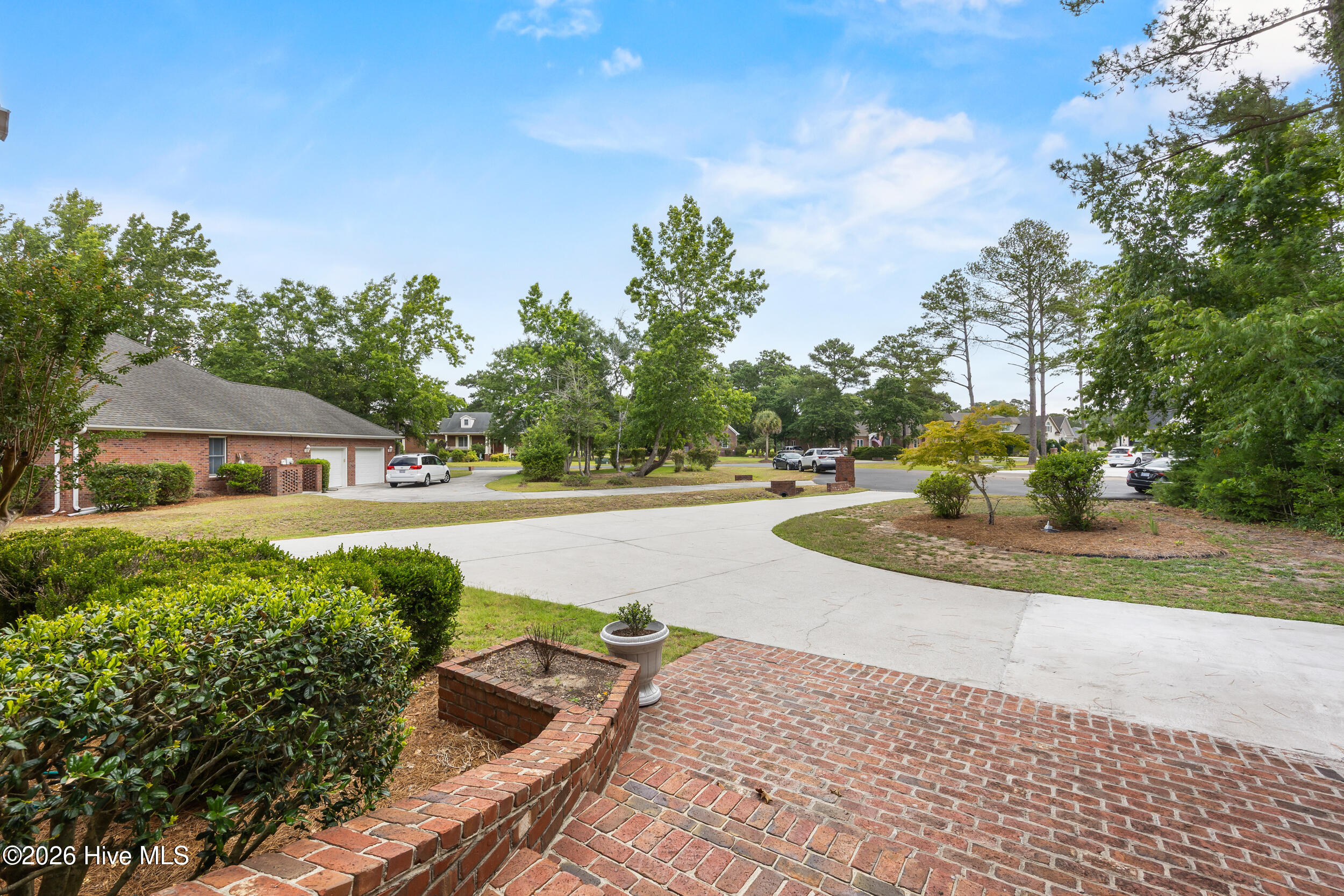 102 Coral Cove Property Photo 5