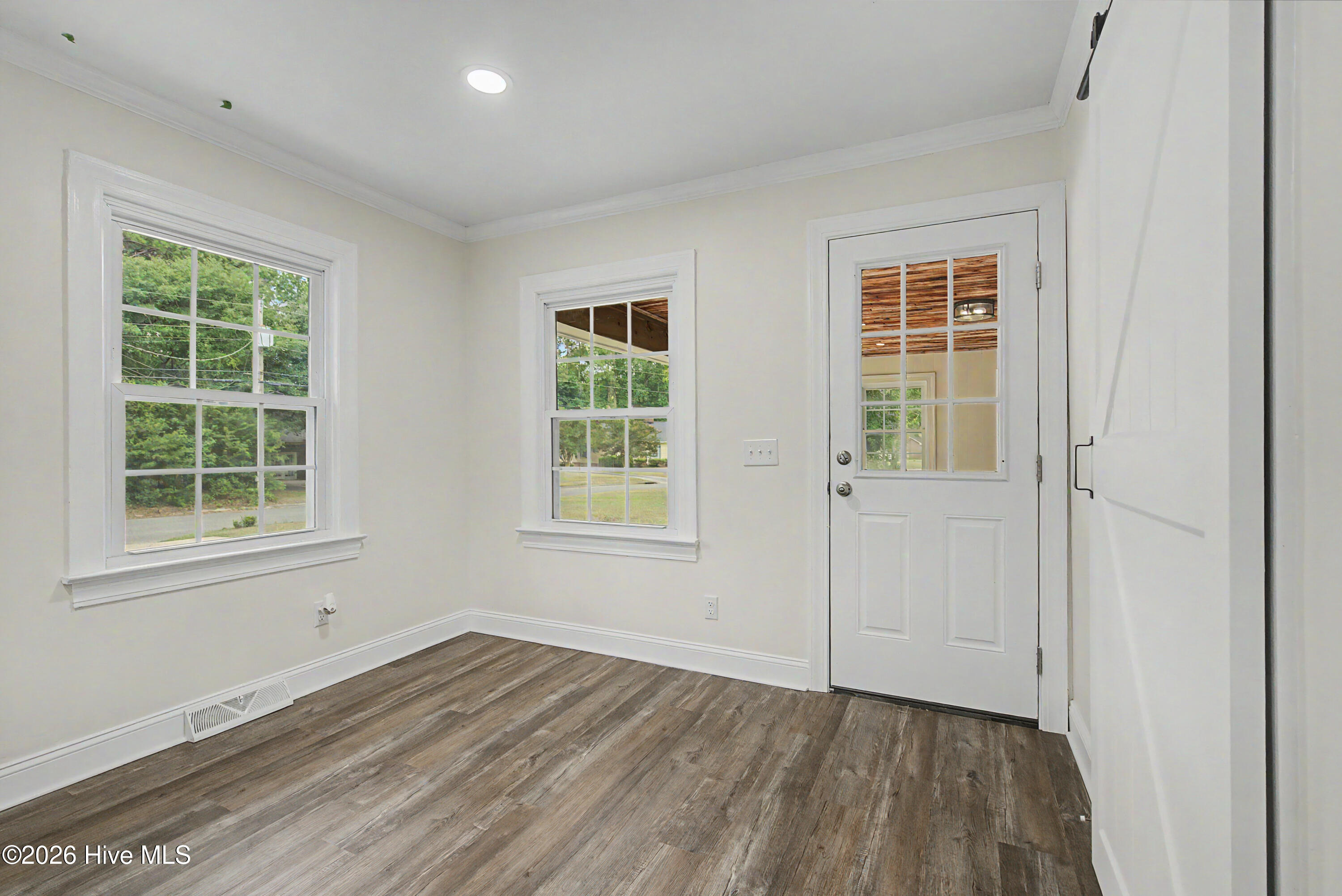 2900 Carey Road Property Photo 5