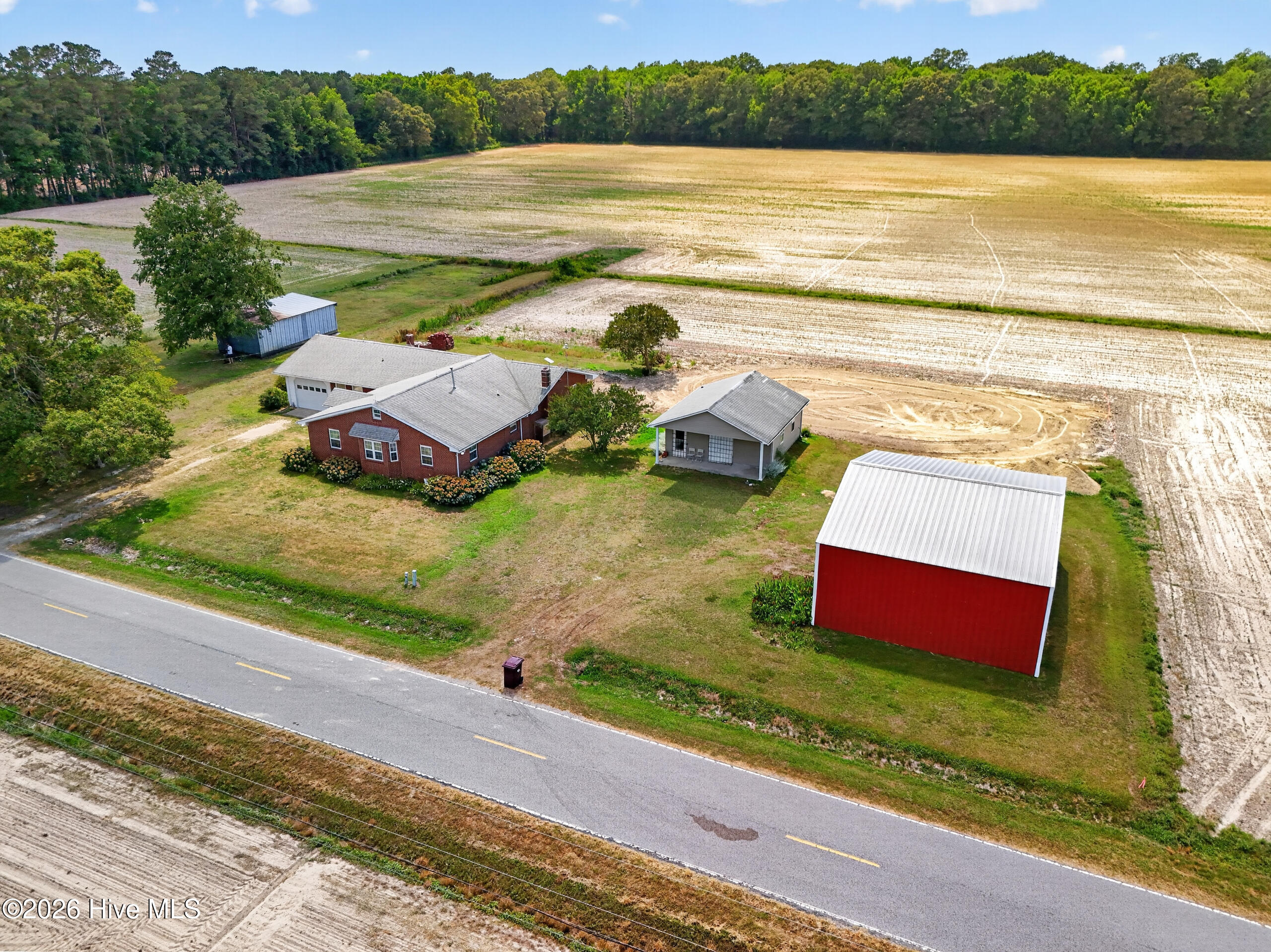 653 Cypress Shores Road Property Photo 4
