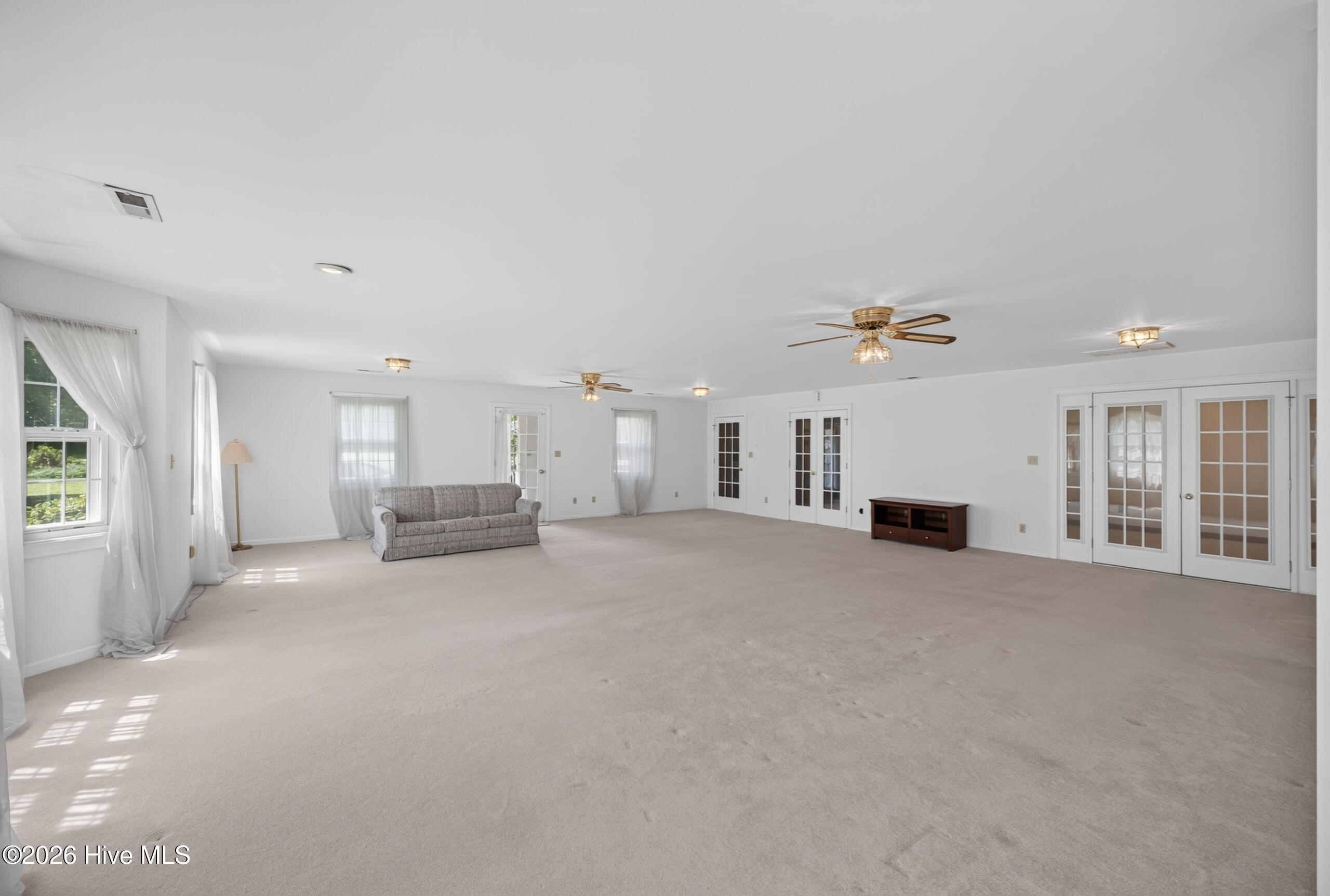 653 Cypress Shores Road Property Photo 16