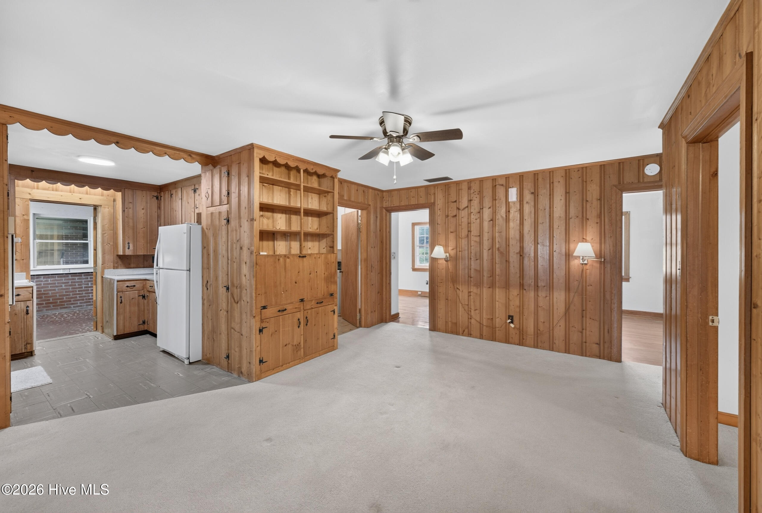 653 Cypress Shores Road Property Photo 18