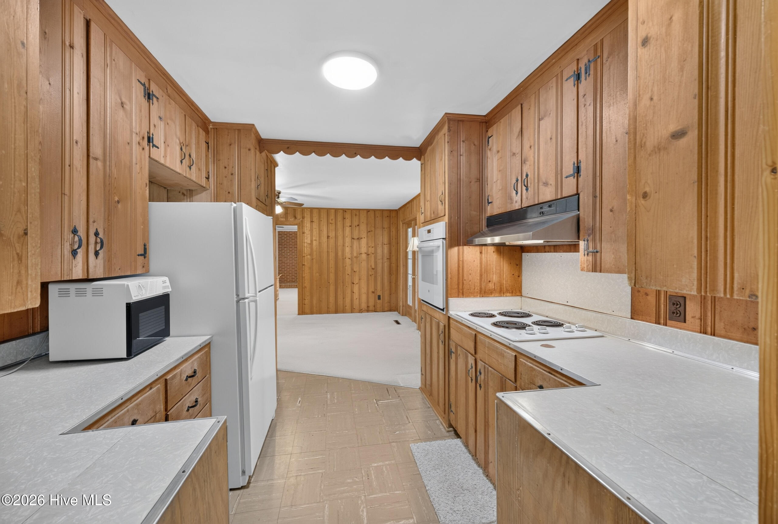 653 Cypress Shores Road Property Photo 20